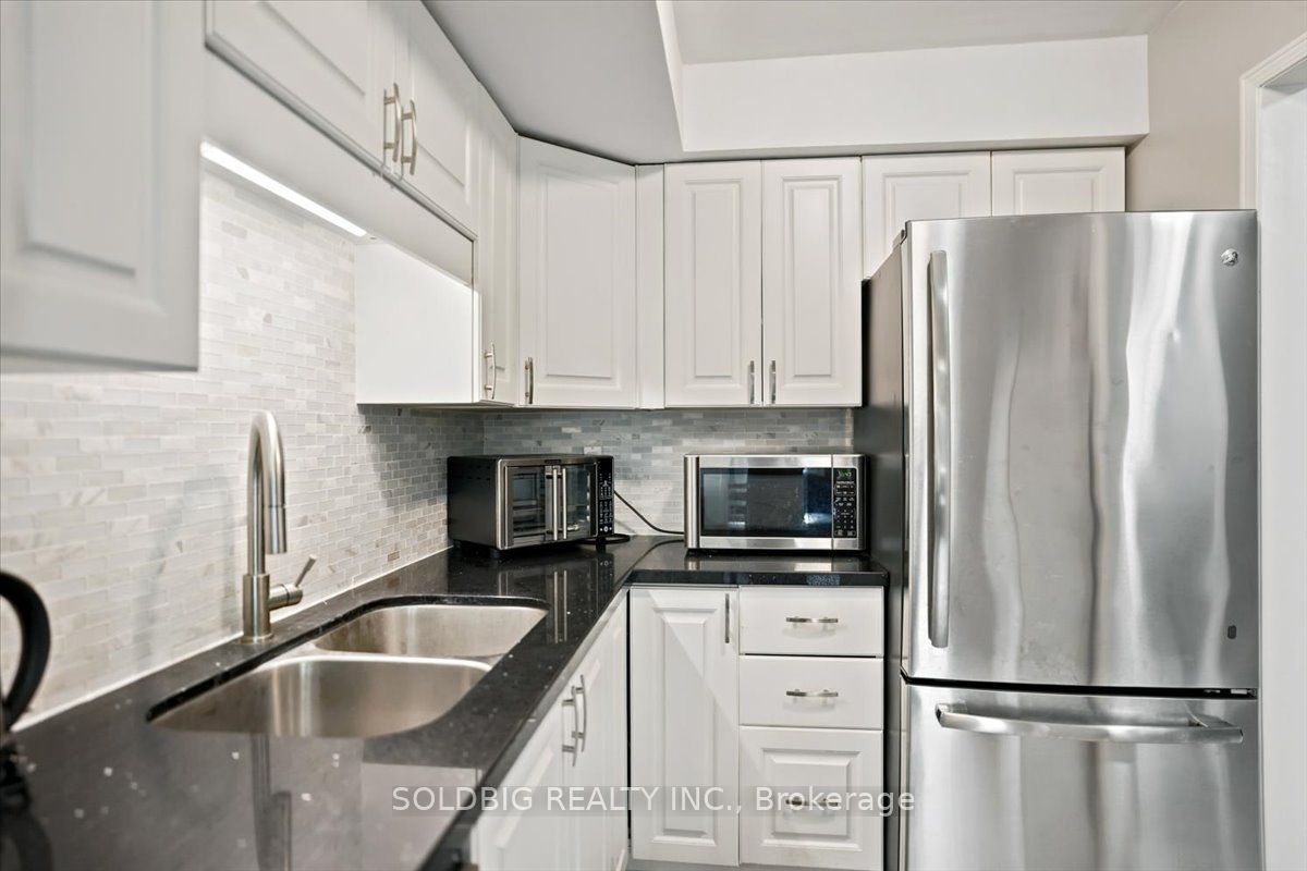 78 Stewart Maclaren Road 78 Property Photo 4