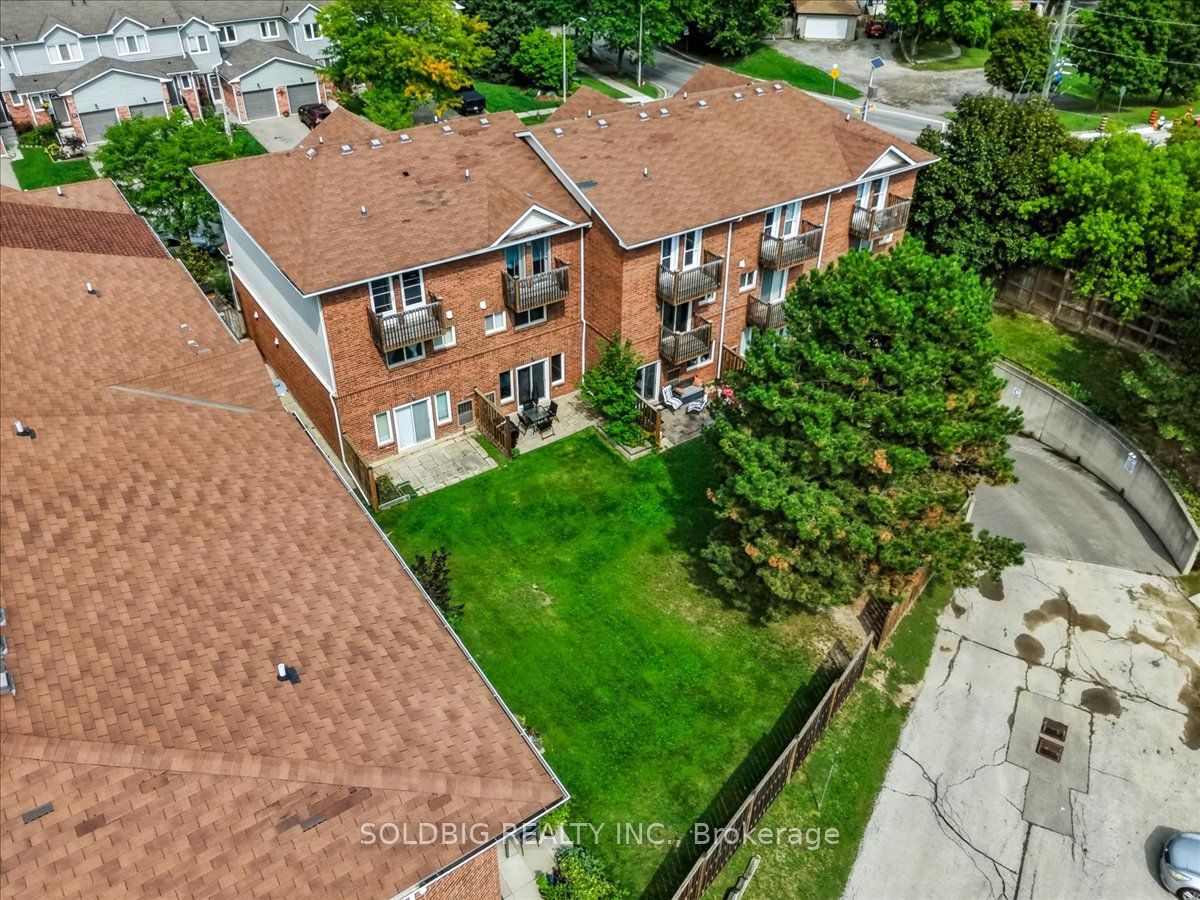 78 Stewart Maclaren Road 78 Property Photo 17