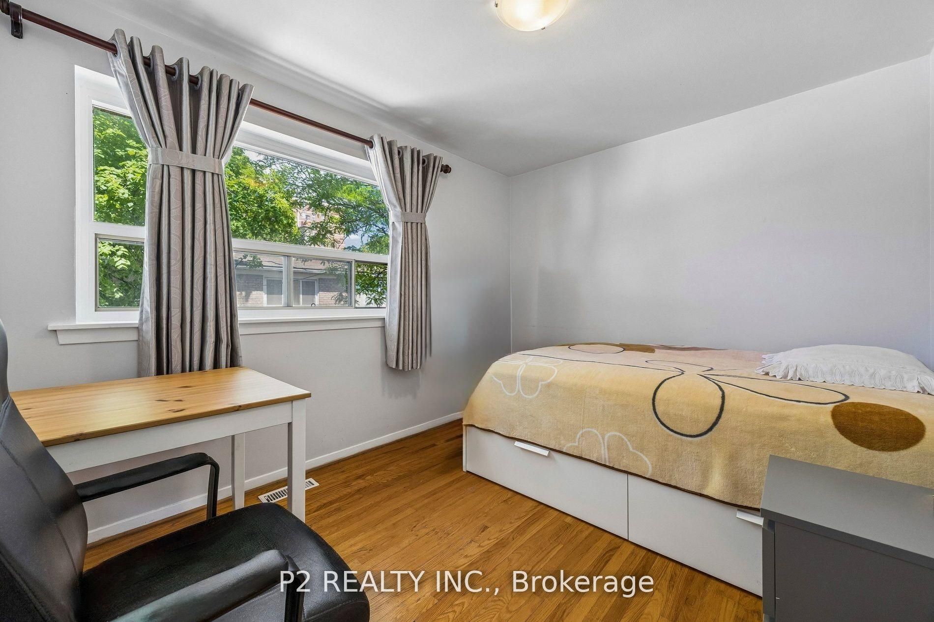 22-25 Gosford Boulevard N 22 Property Photo 12