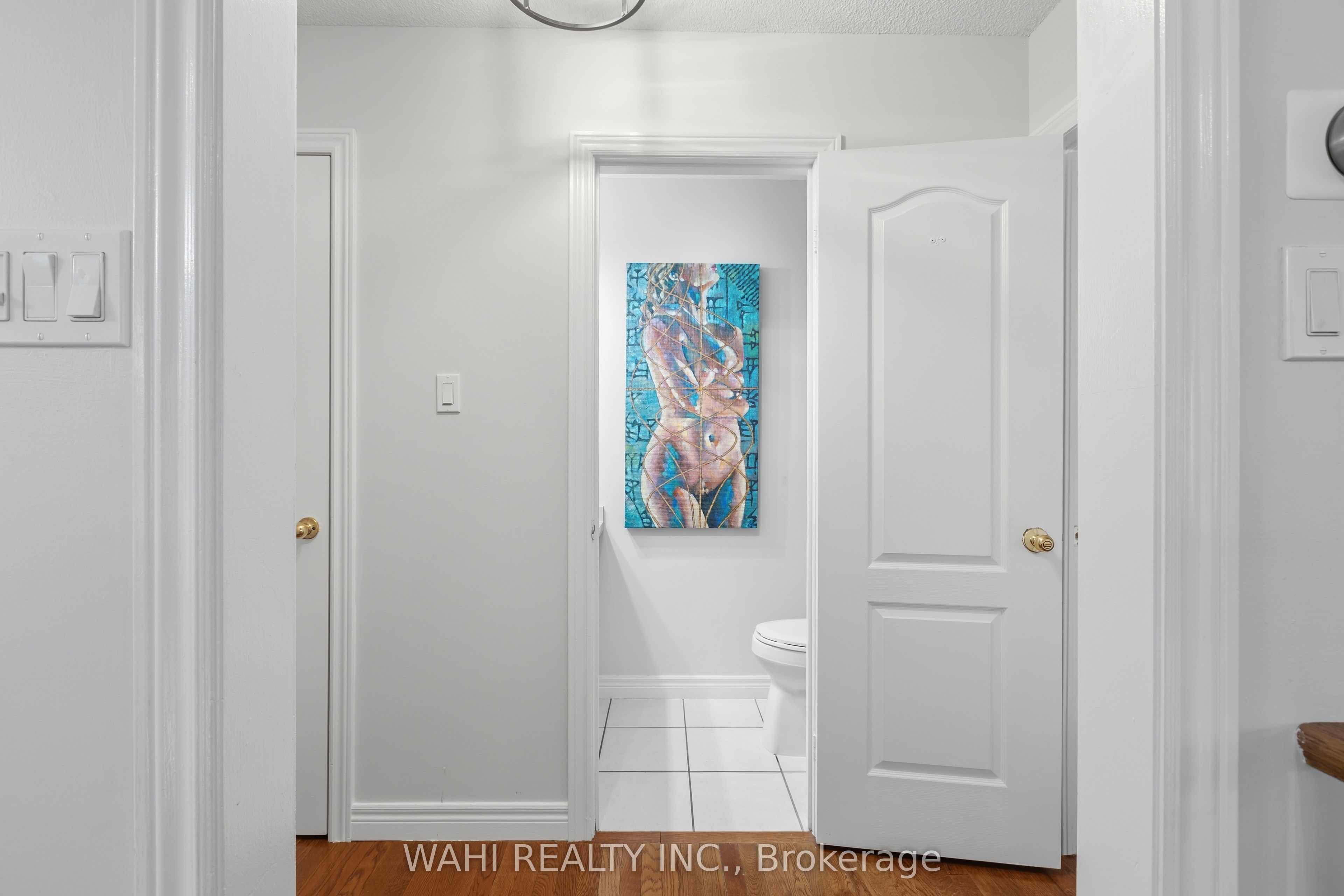 982 Glen View Avenue Property Photo 13