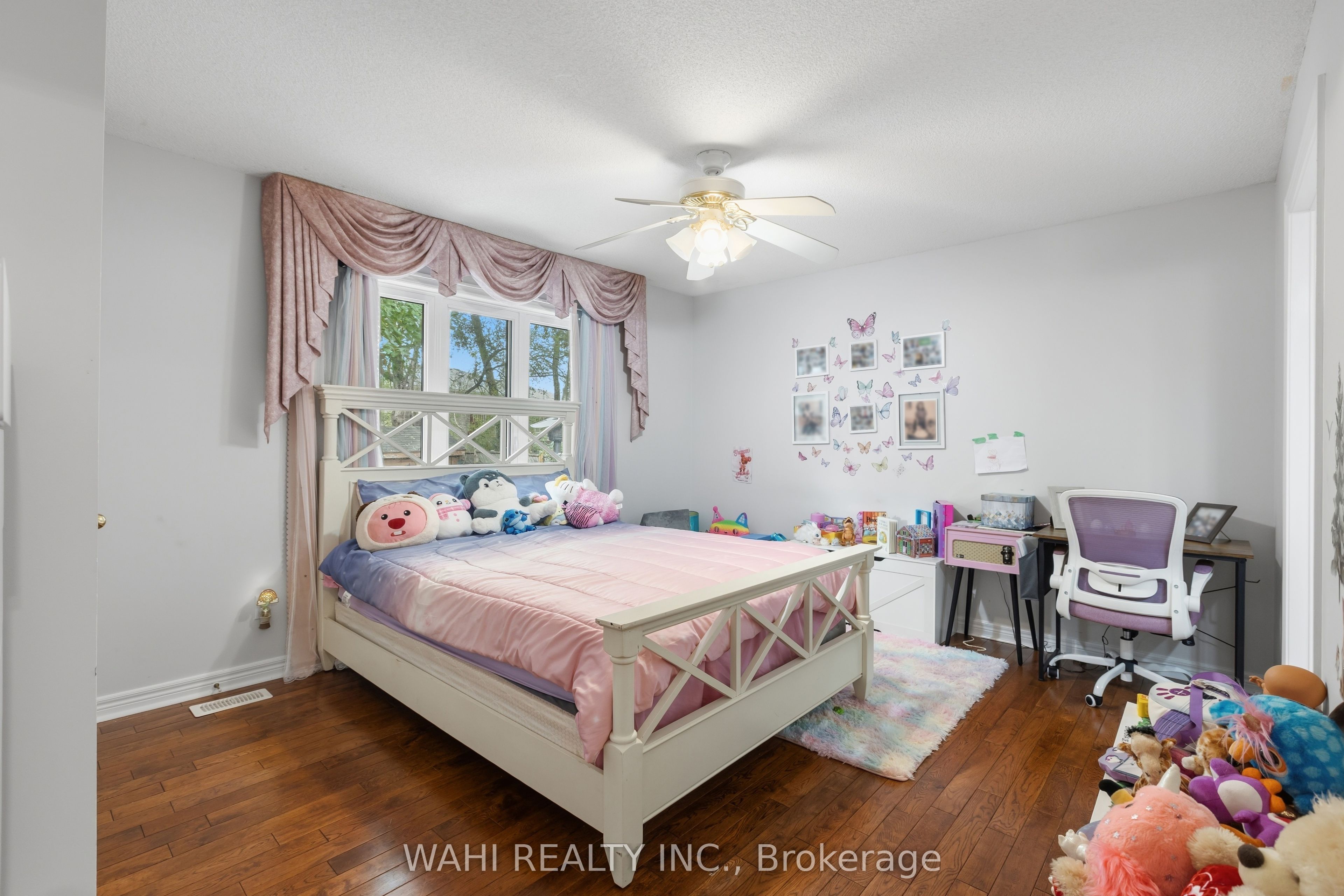 982 Glen View Avenue Property Photo 14