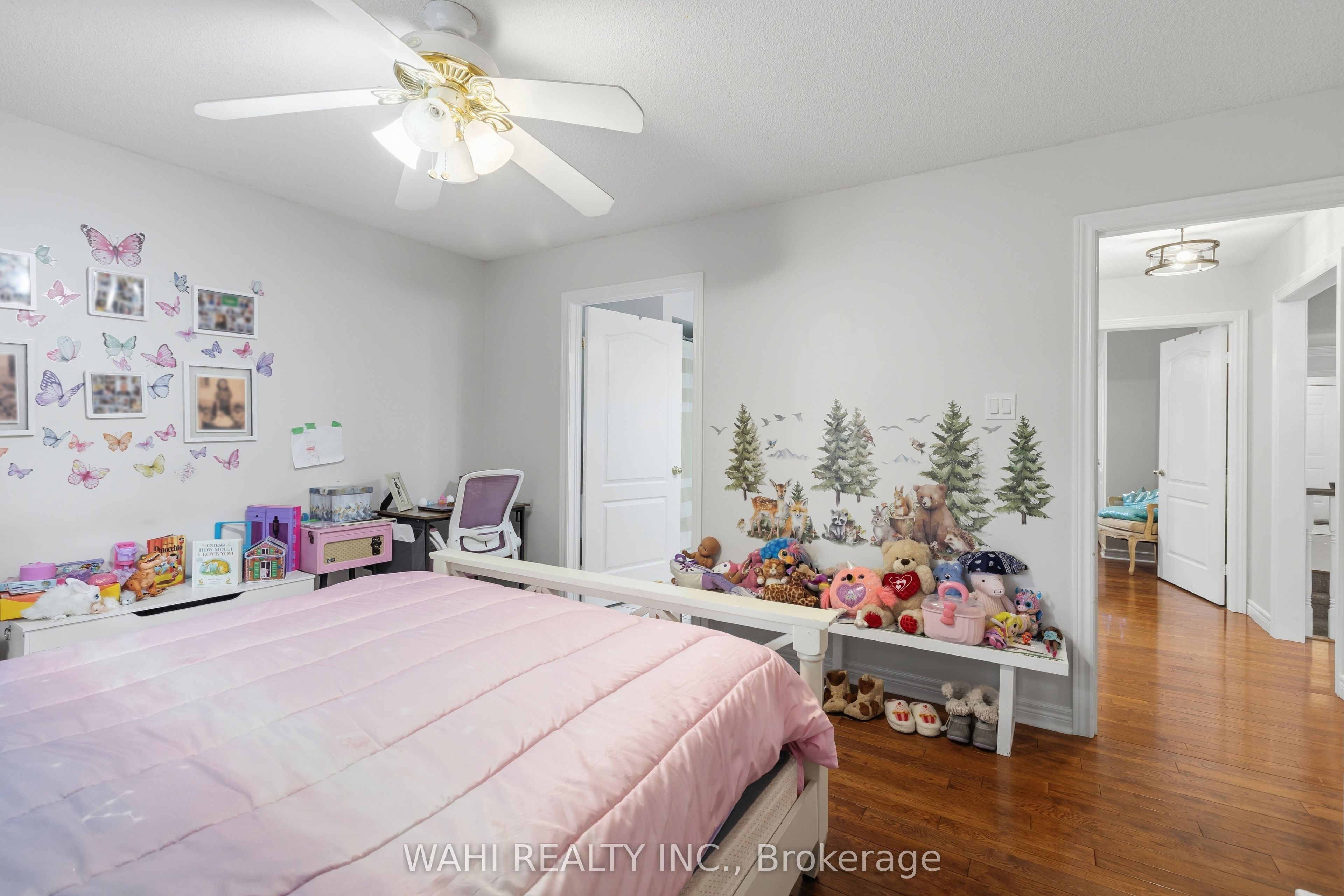 982 Glen View Avenue Property Photo 15