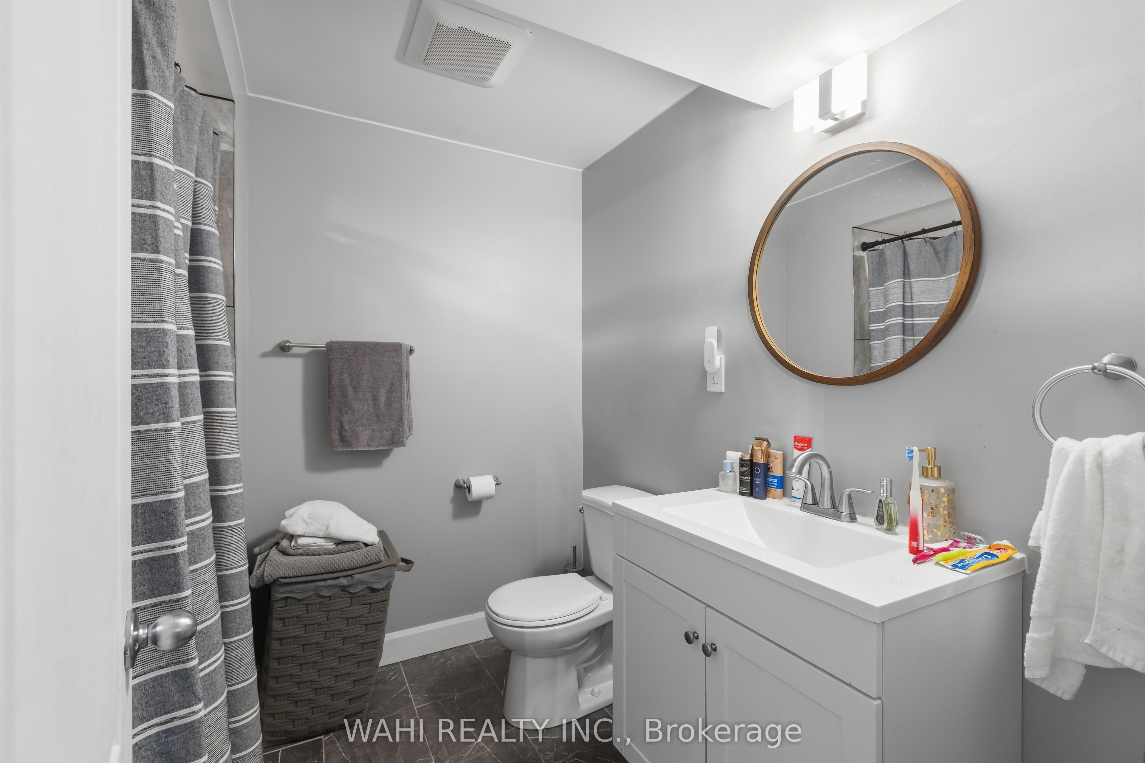982 Glen View Avenue Property Photo 24