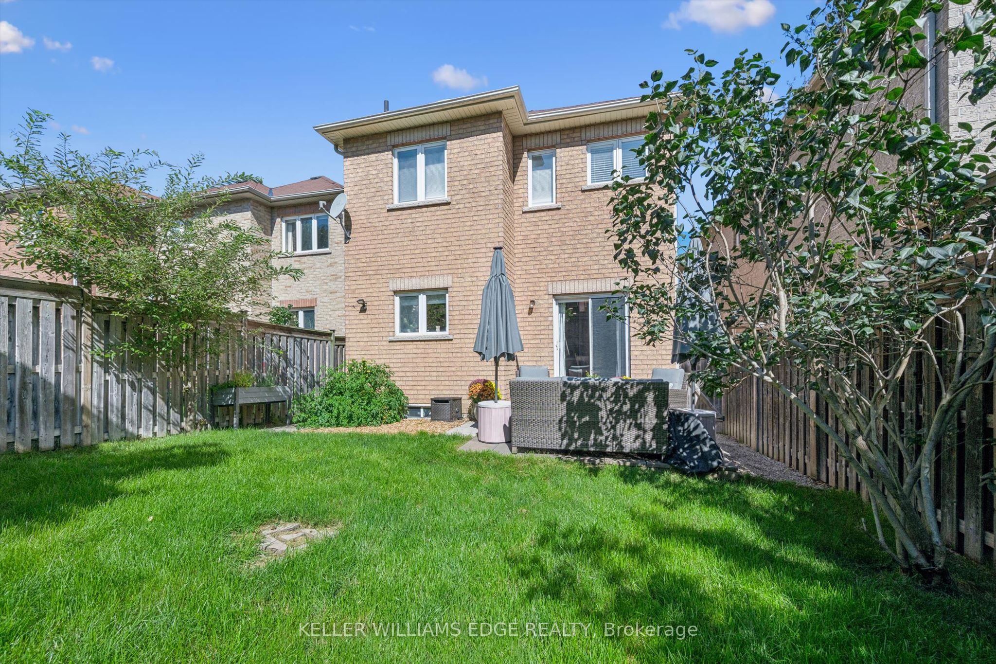 97 Meadowlark Drive N Property Photo 40