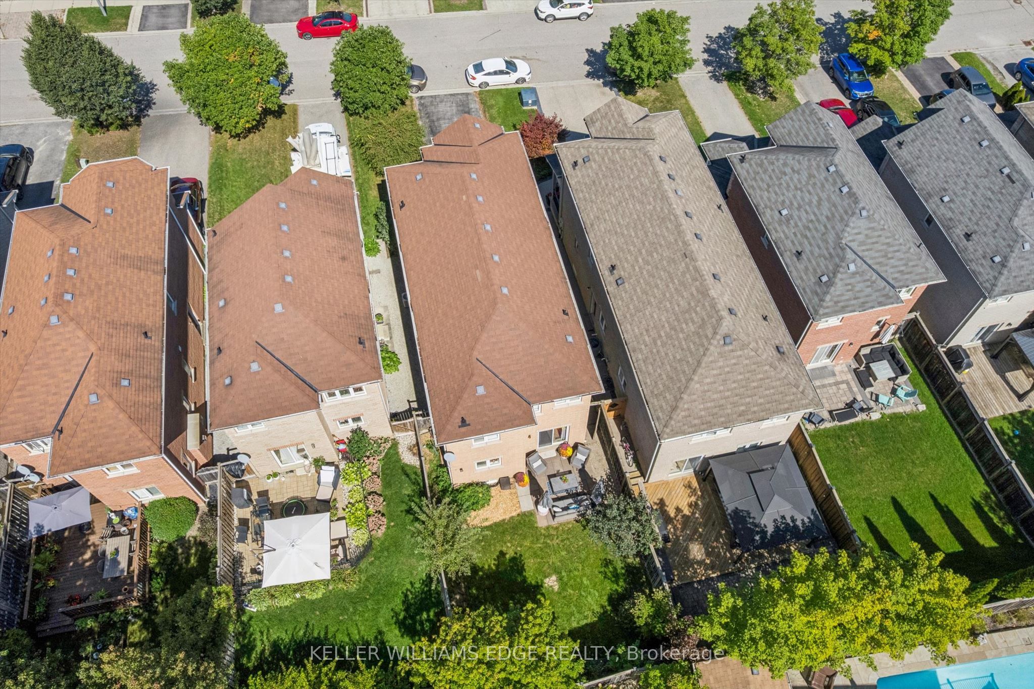 97 Meadowlark Drive N Property Photo 44