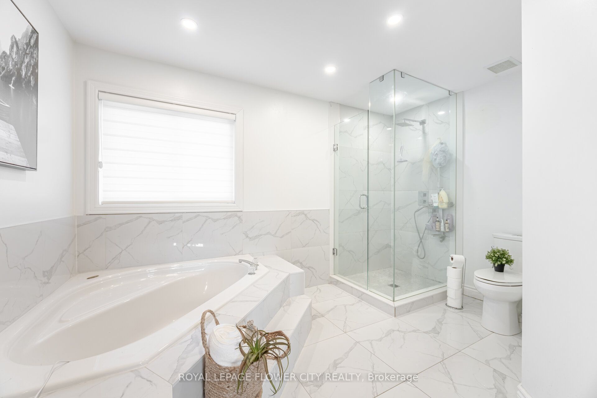 47 Burgby Avenue Property Photo 32