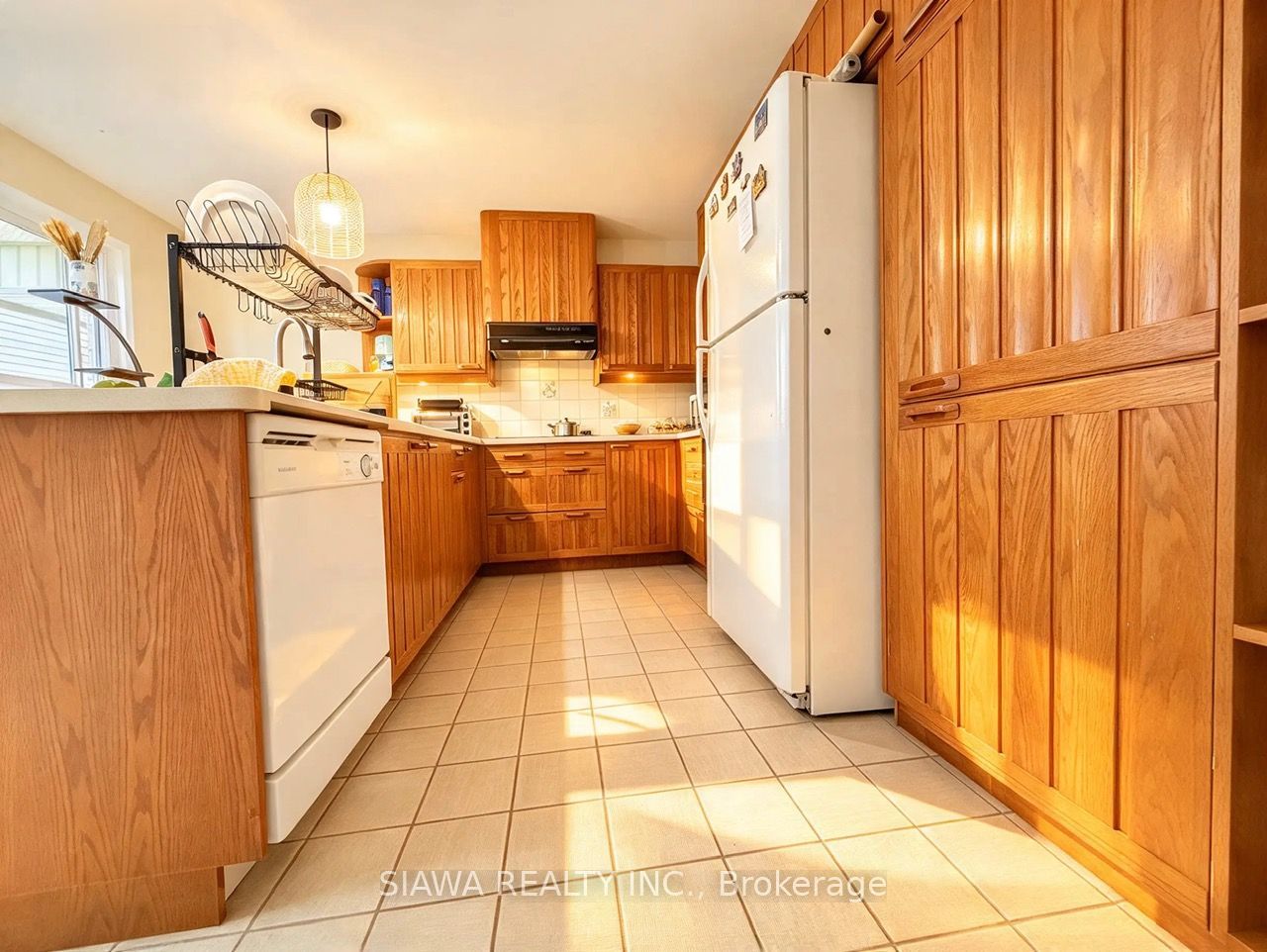 6789 Shelter Bay Road Property Photo 9