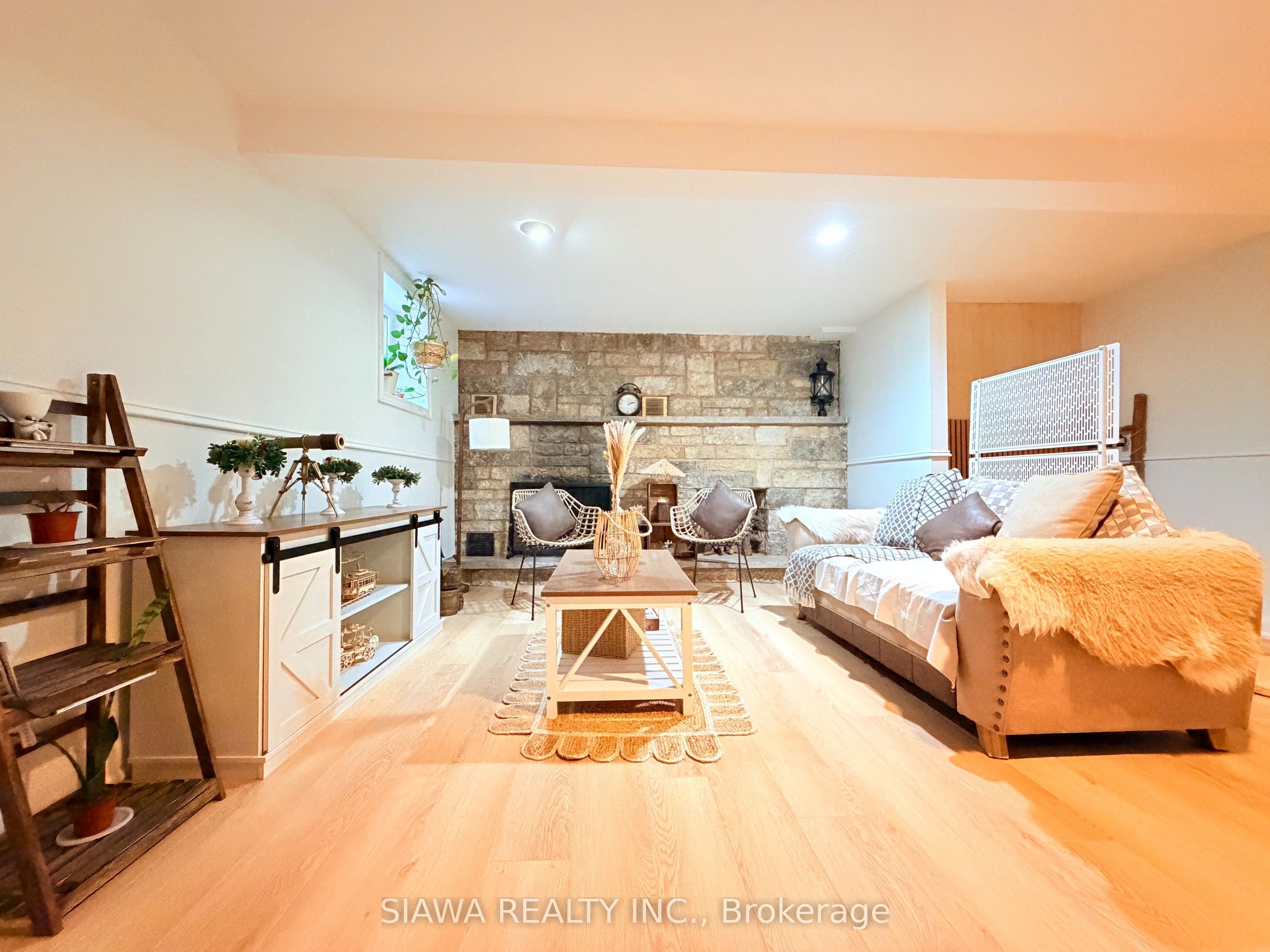 6789 Shelter Bay Road Property Photo 12