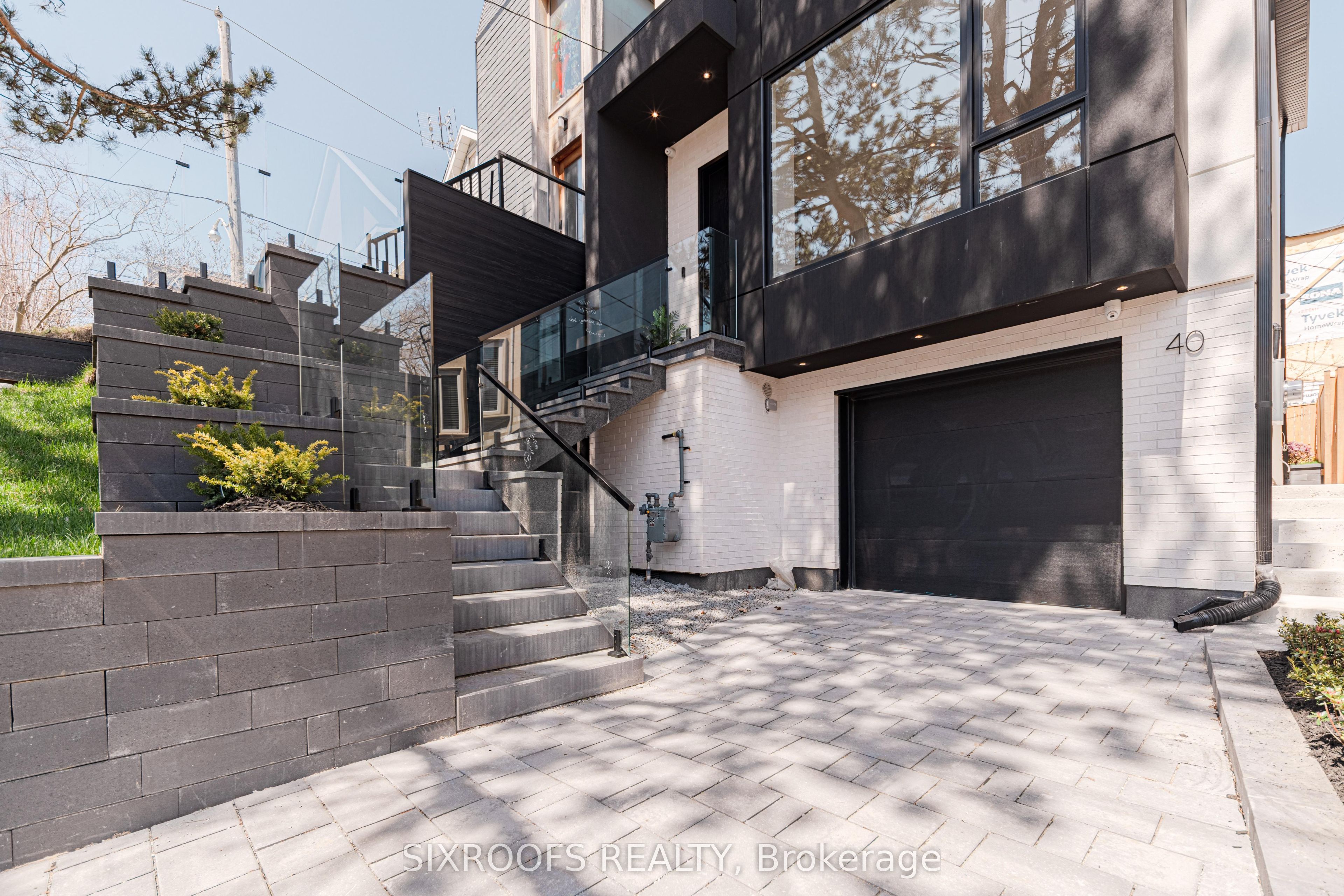 40 Morningside Avenue Property Photo 2