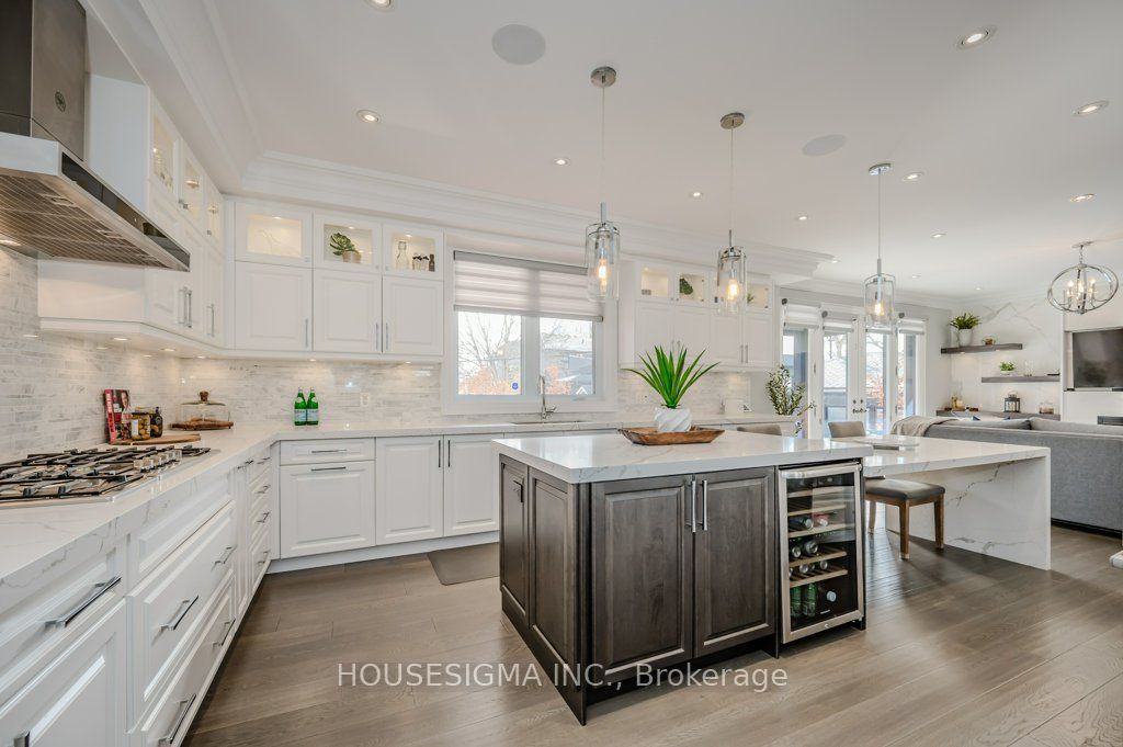 1298 Pinegrove Road Property Photo 11