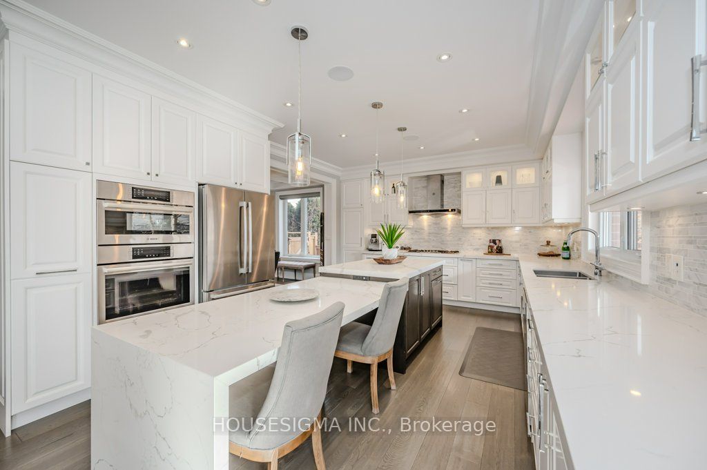 1298 Pinegrove Road Property Photo 13