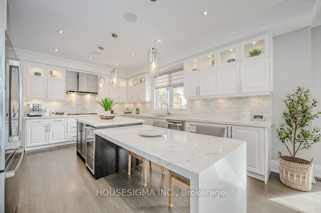 1298 Pinegrove Road Property Photo 14