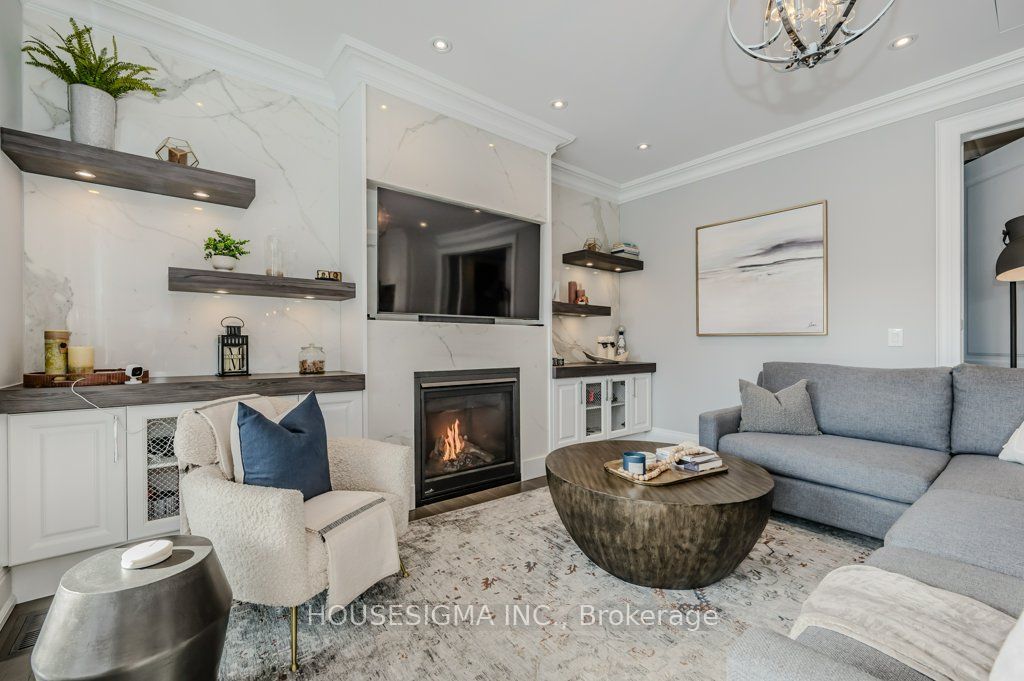 1298 Pinegrove Road Property Photo 16