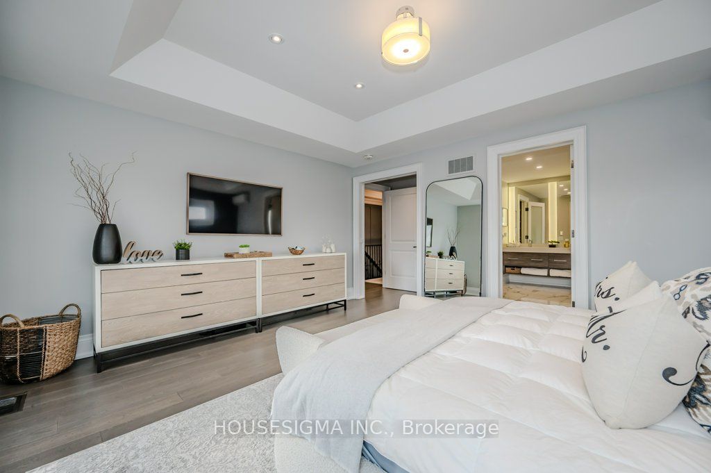 1298 Pinegrove Road Property Photo 24