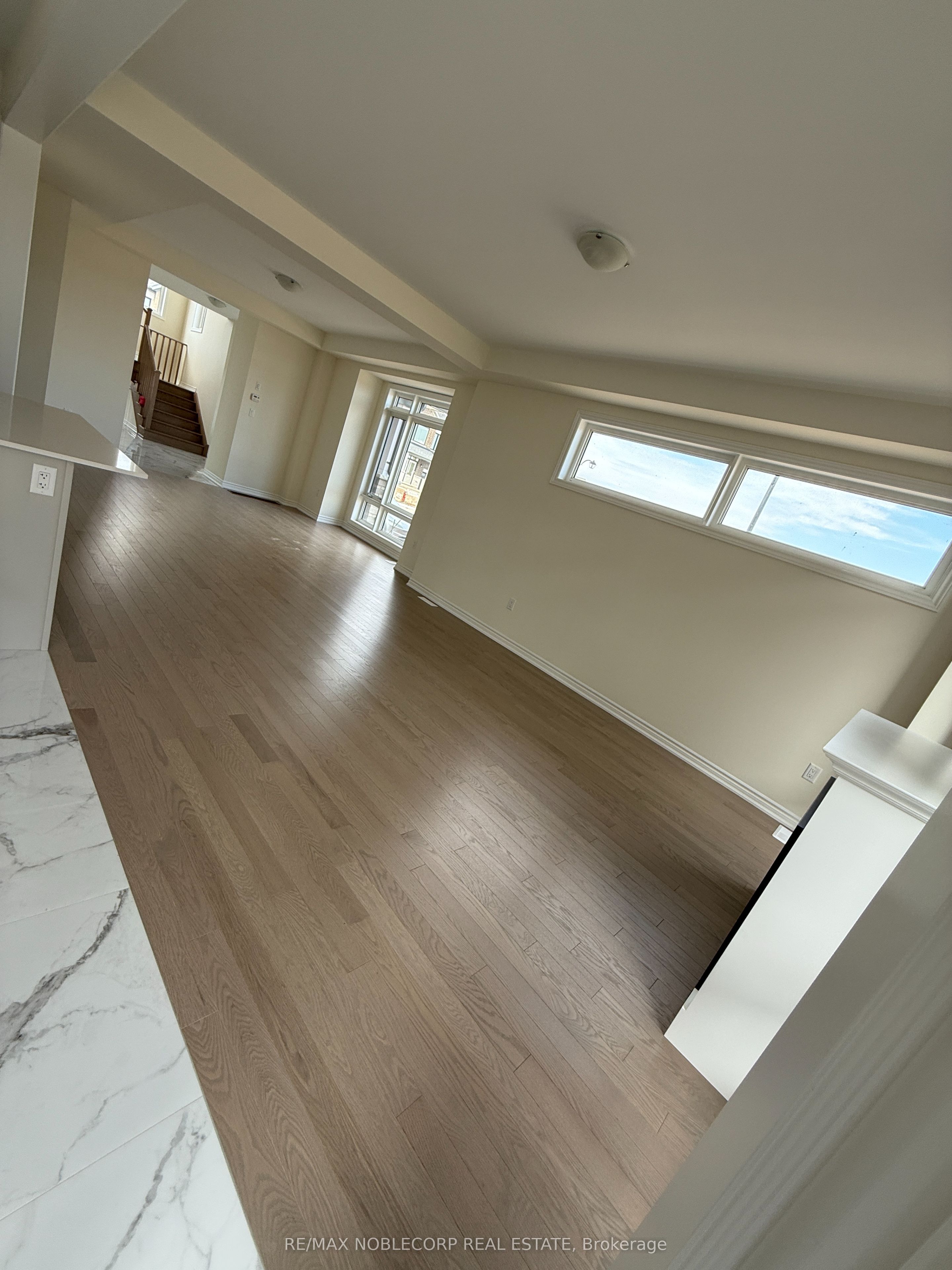 45 Arnold Circle Property Photo 8