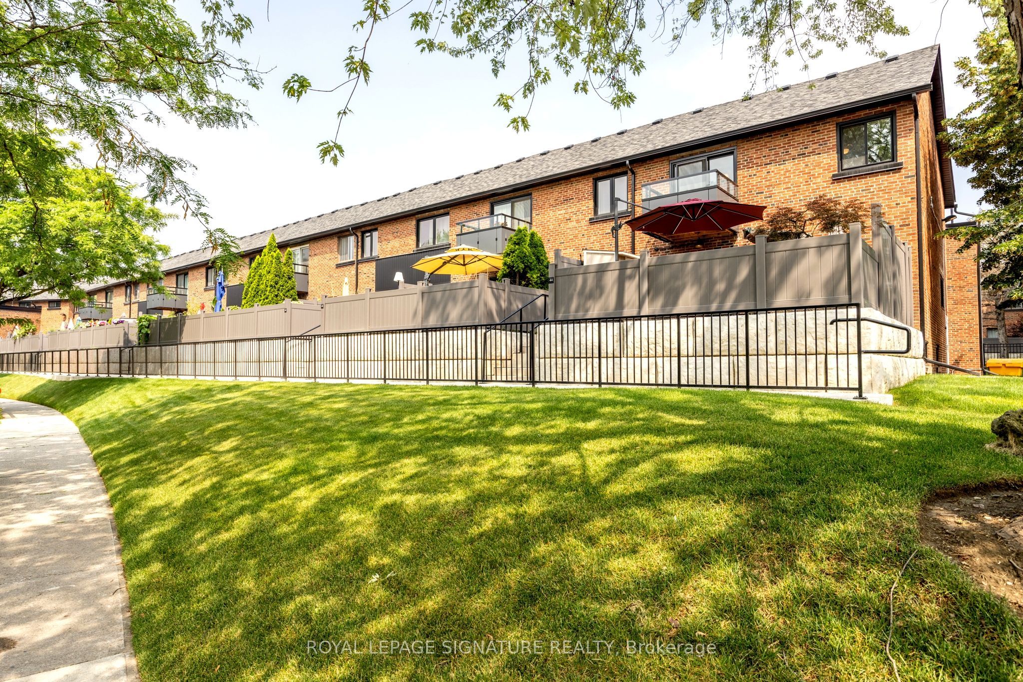 51 Broadfield Drive 44 Property Photo 5