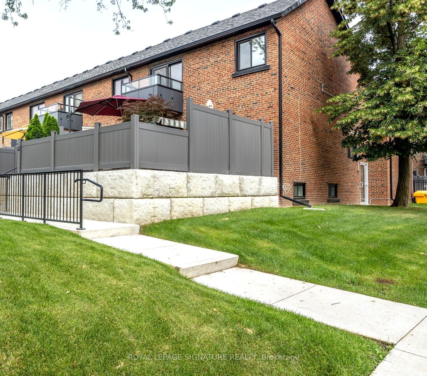 51 Broadfield Drive 44 Property Photo 7