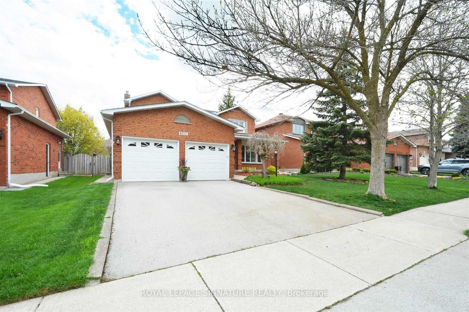 1380 Windrush Drive Property Photo 1