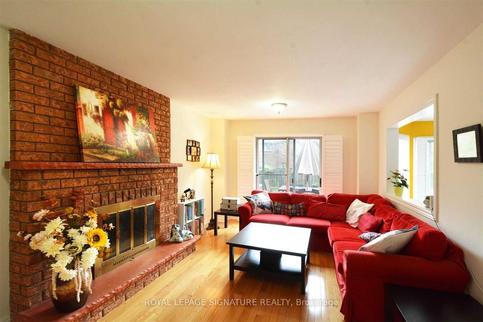 1380 Windrush Drive Property Photo 9