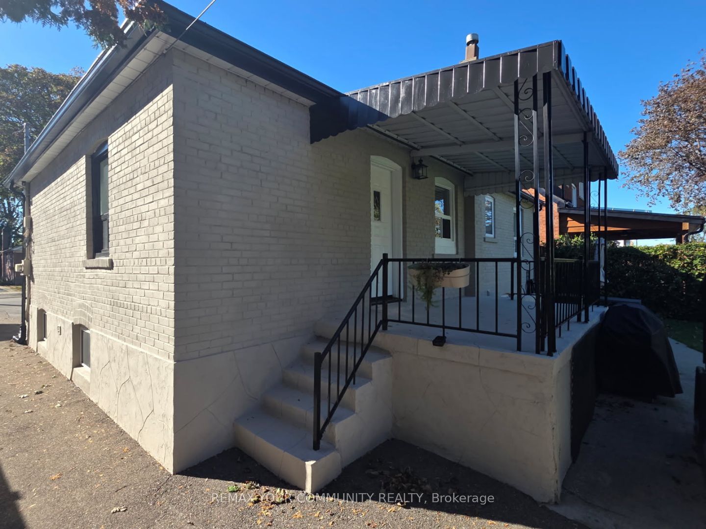 49 Lockerbie Avenue Basement Property Photo 3