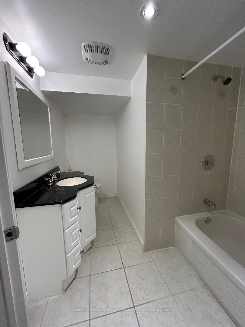 49 Lockerbie Avenue Basement Property Photo 14