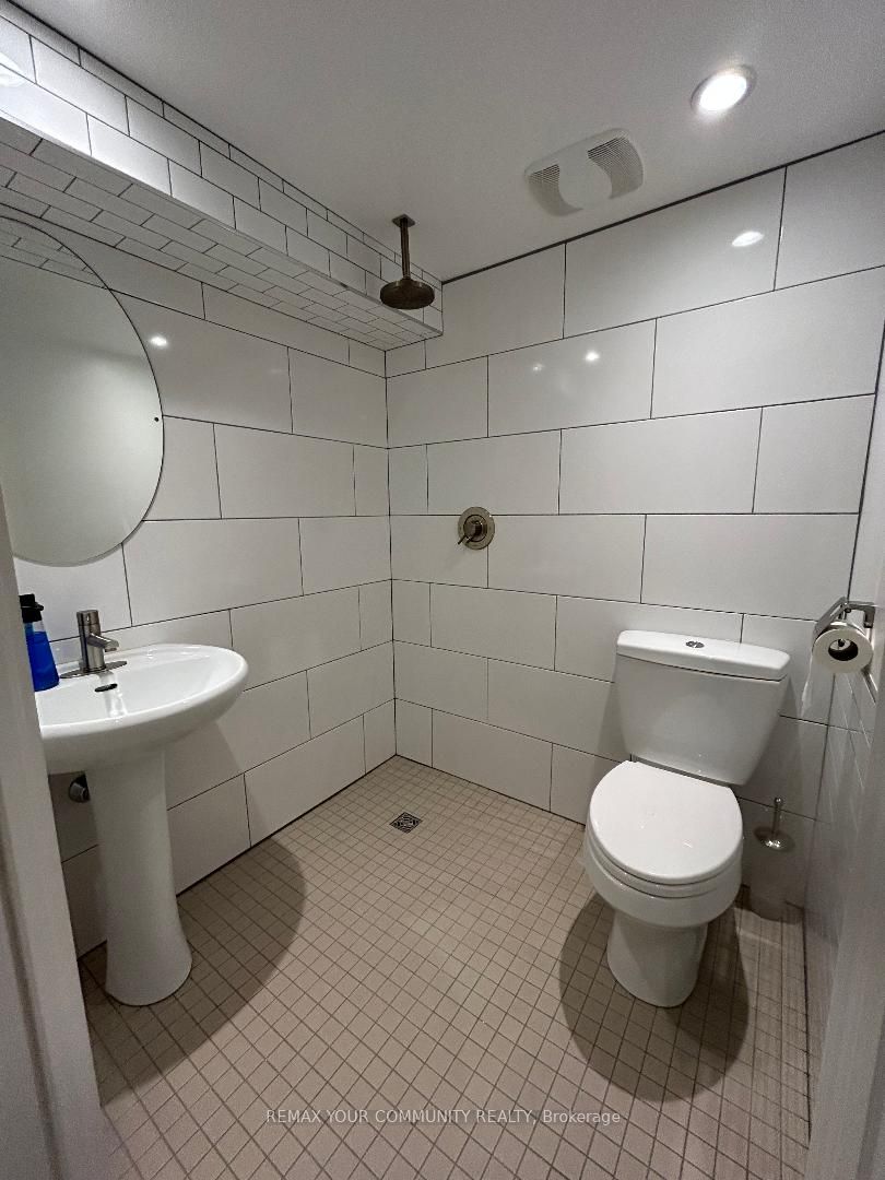 49 Lockerbie Avenue Basement Property Photo 16