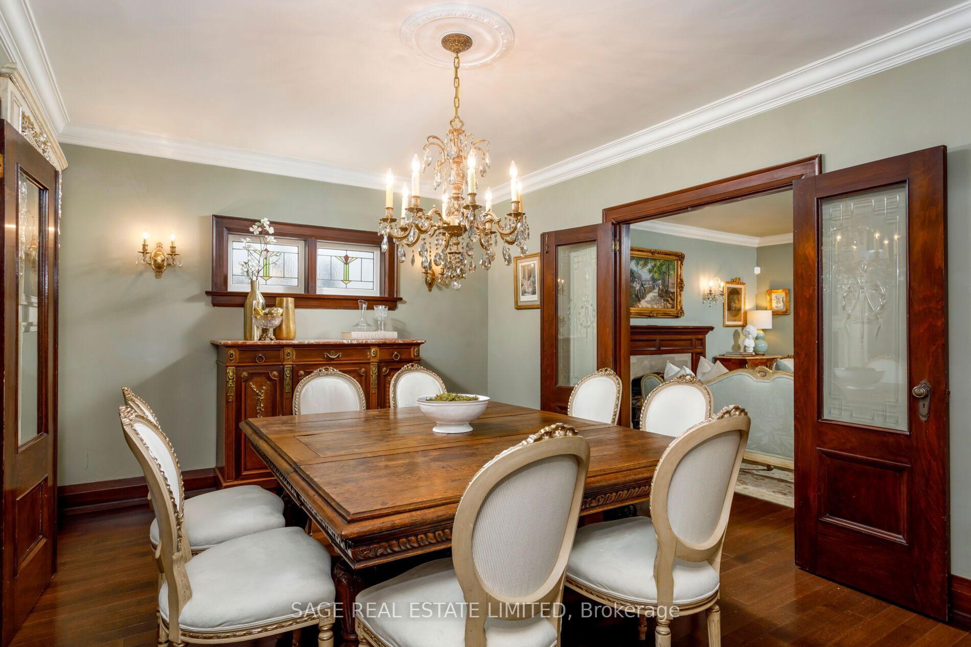 124 Brentwood Road N Property Photo 7