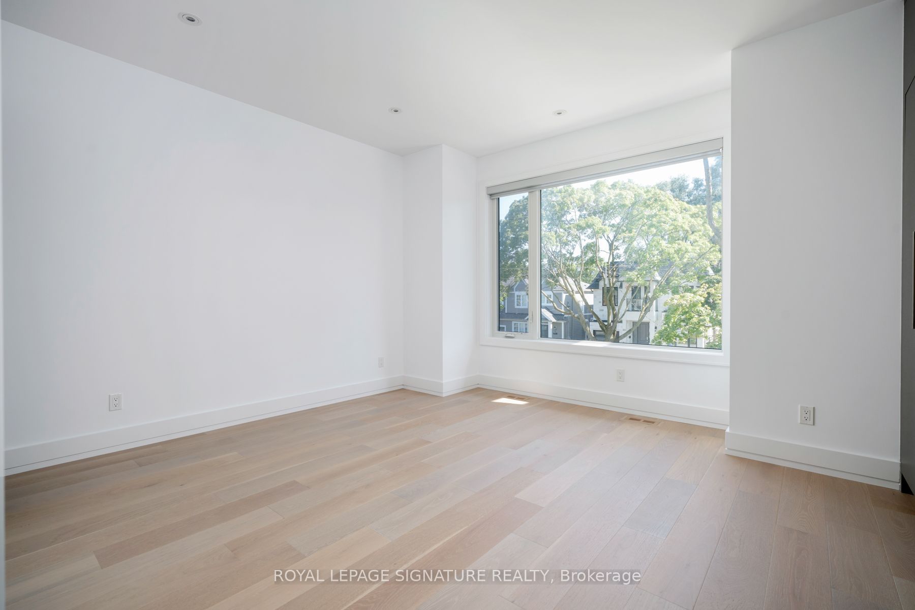 34 Edgecroft Road Property Photo 38