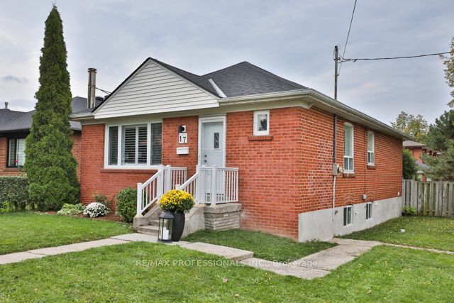 17 Loney Avenue