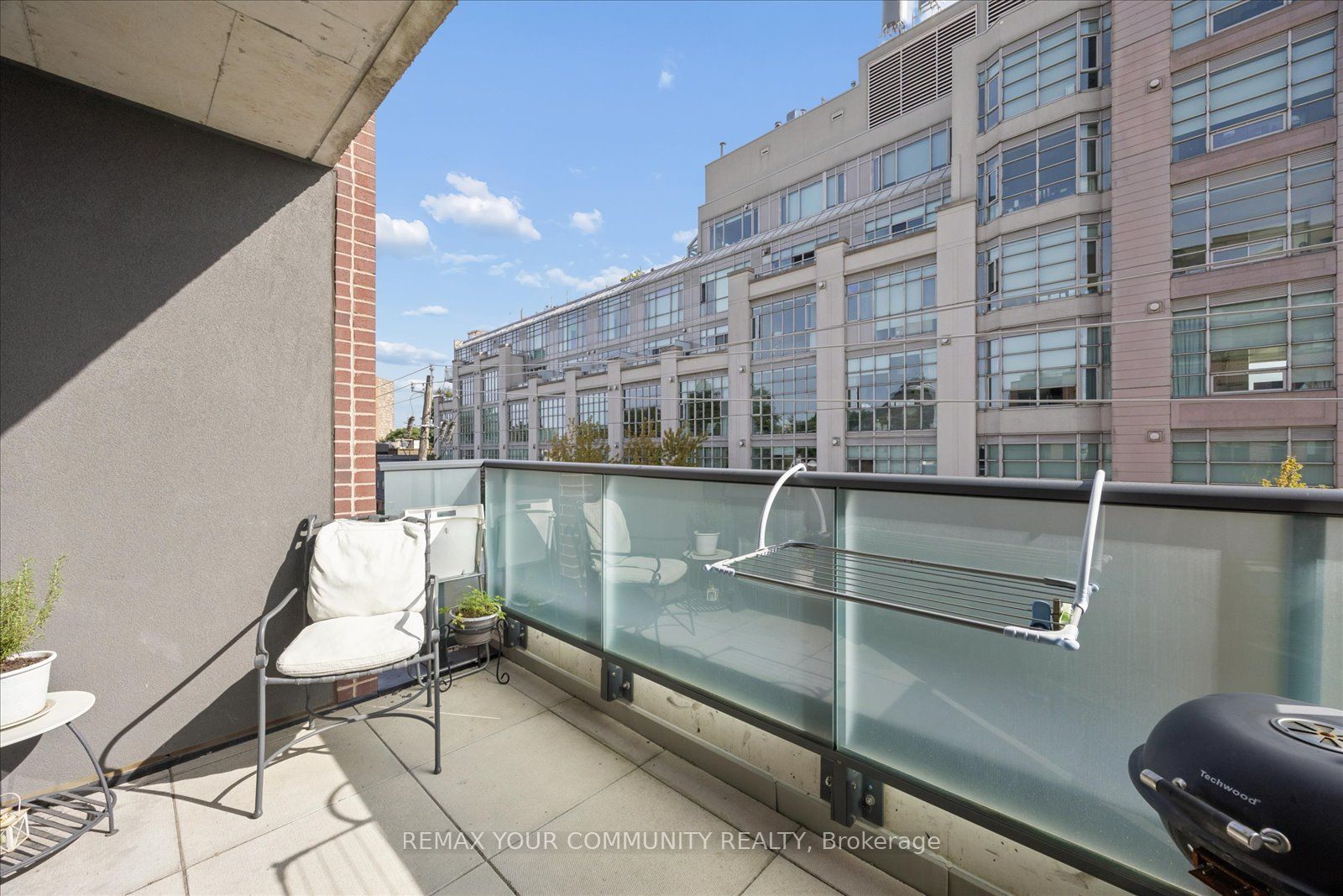 430 Roncesvalles Avenue 404 Property Photo 16