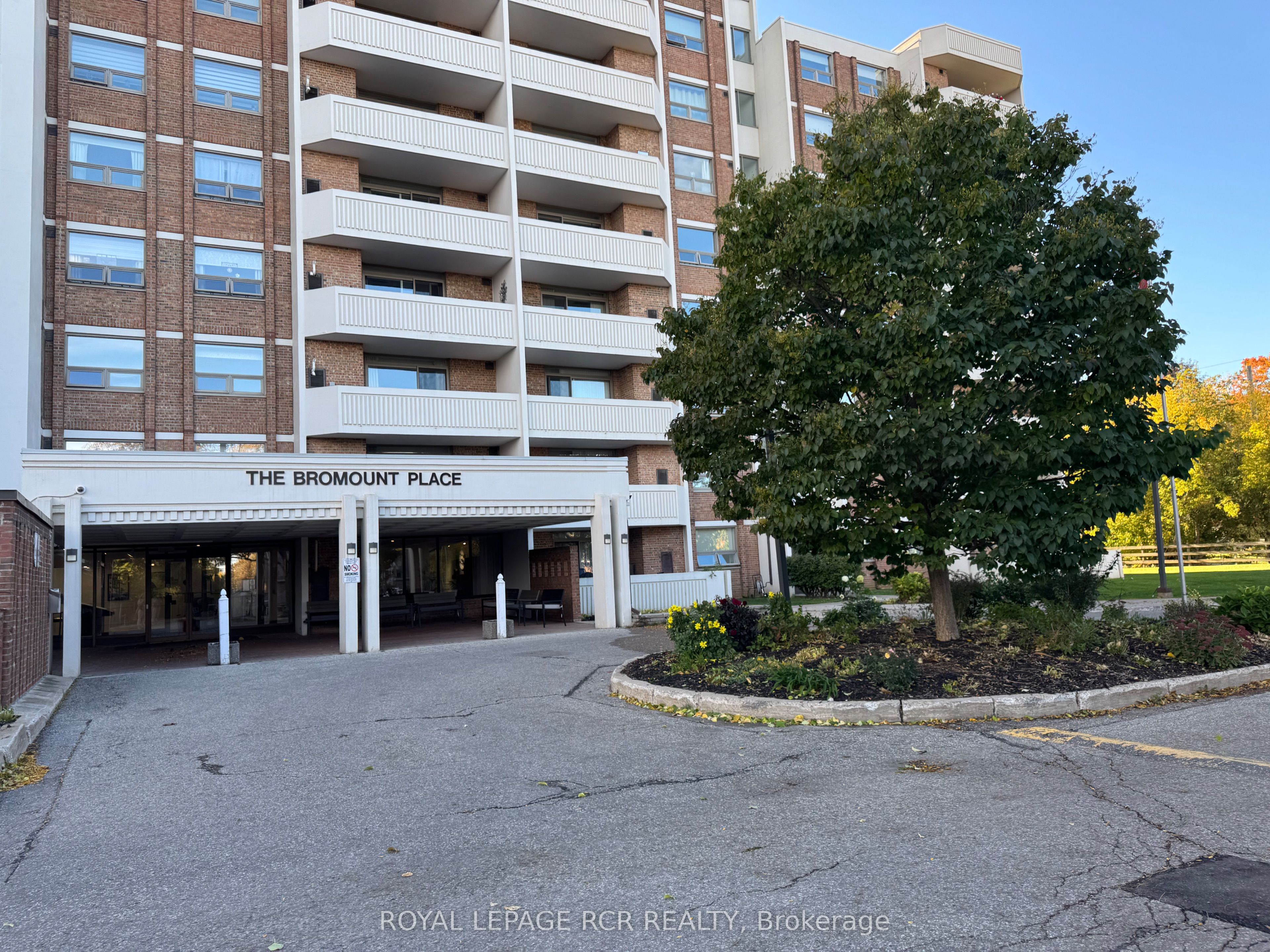 8 Fead Street 300 Property Photo 1