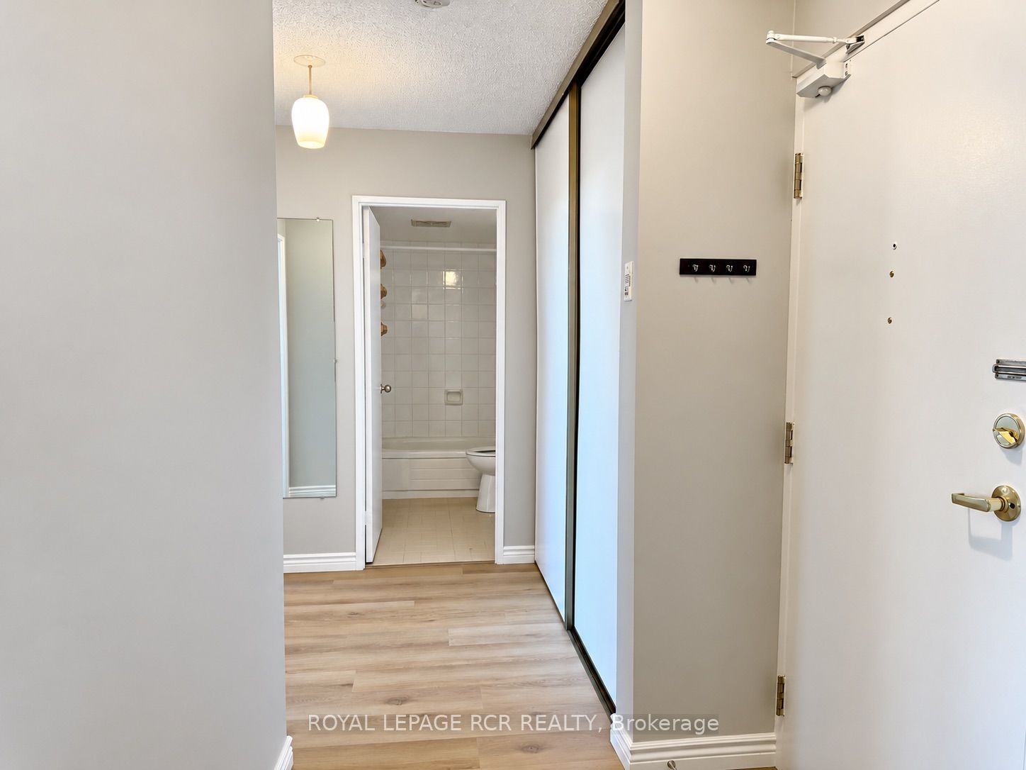 8 Fead Street 300 Property Photo 6