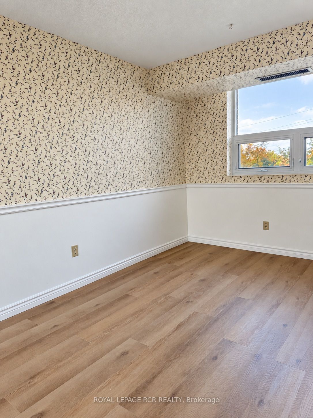 8 Fead Street 300 Property Photo 16