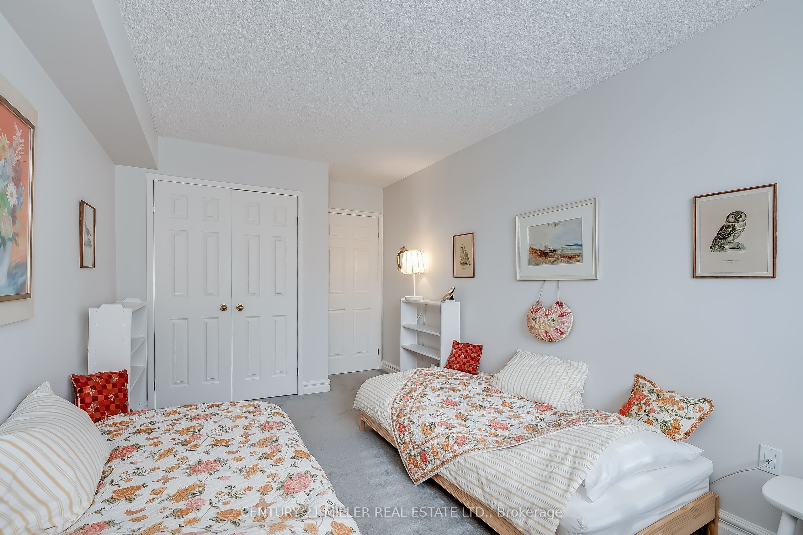 221 Robinson Street 307 Property Photo 15