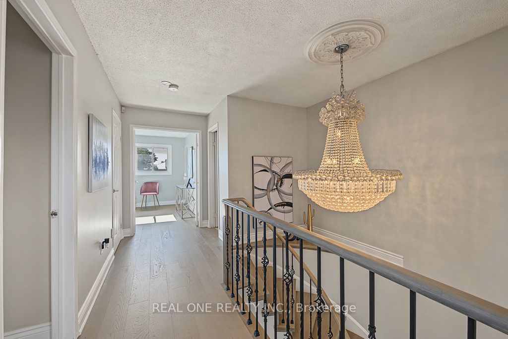 476 Bud Gregory Boulevard Property Photo 19