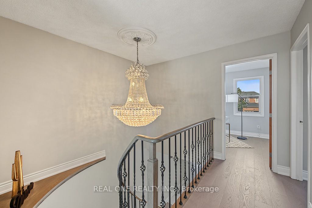 476 Bud Gregory Boulevard Property Photo 20