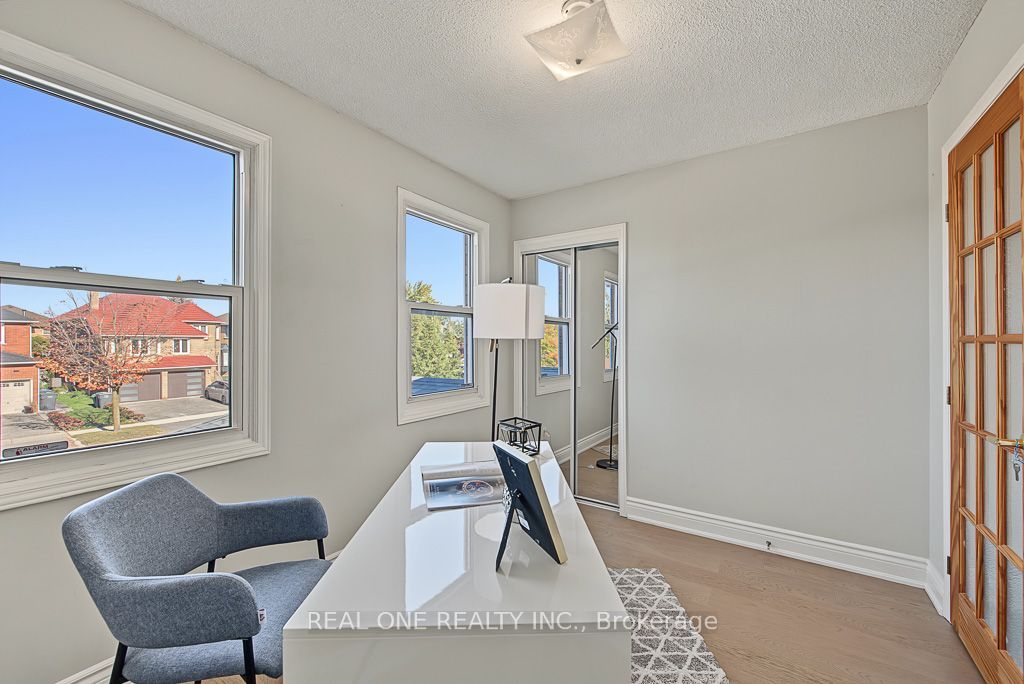 476 Bud Gregory Boulevard Property Photo 23