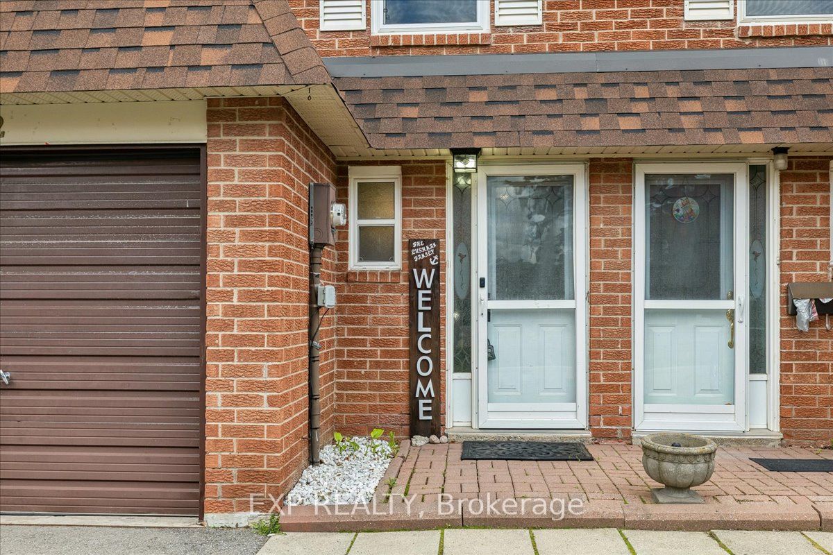 371 Bronte Street S 52 Property Photo 2