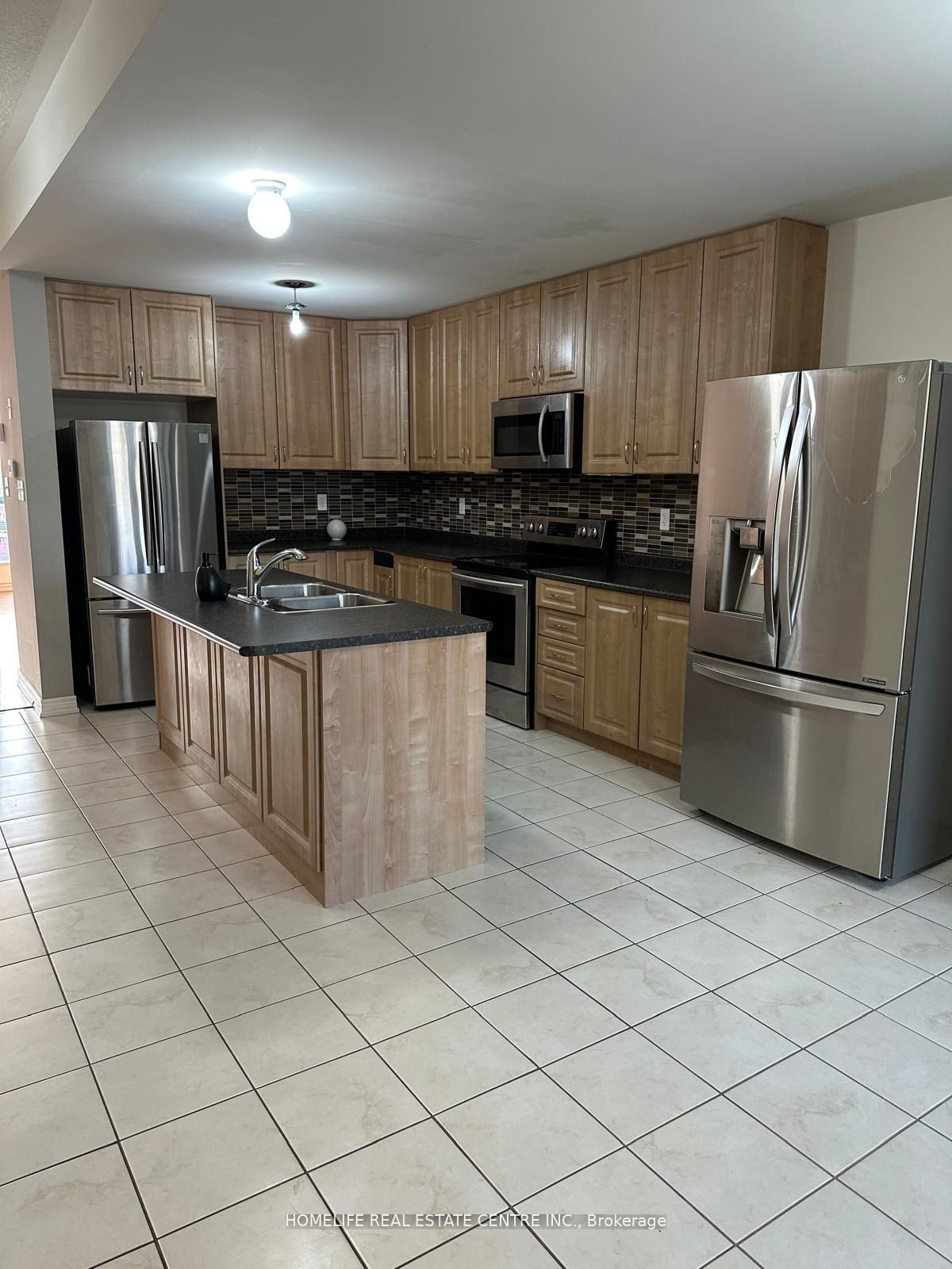 139 Inspire Boulevard Property Photo 6