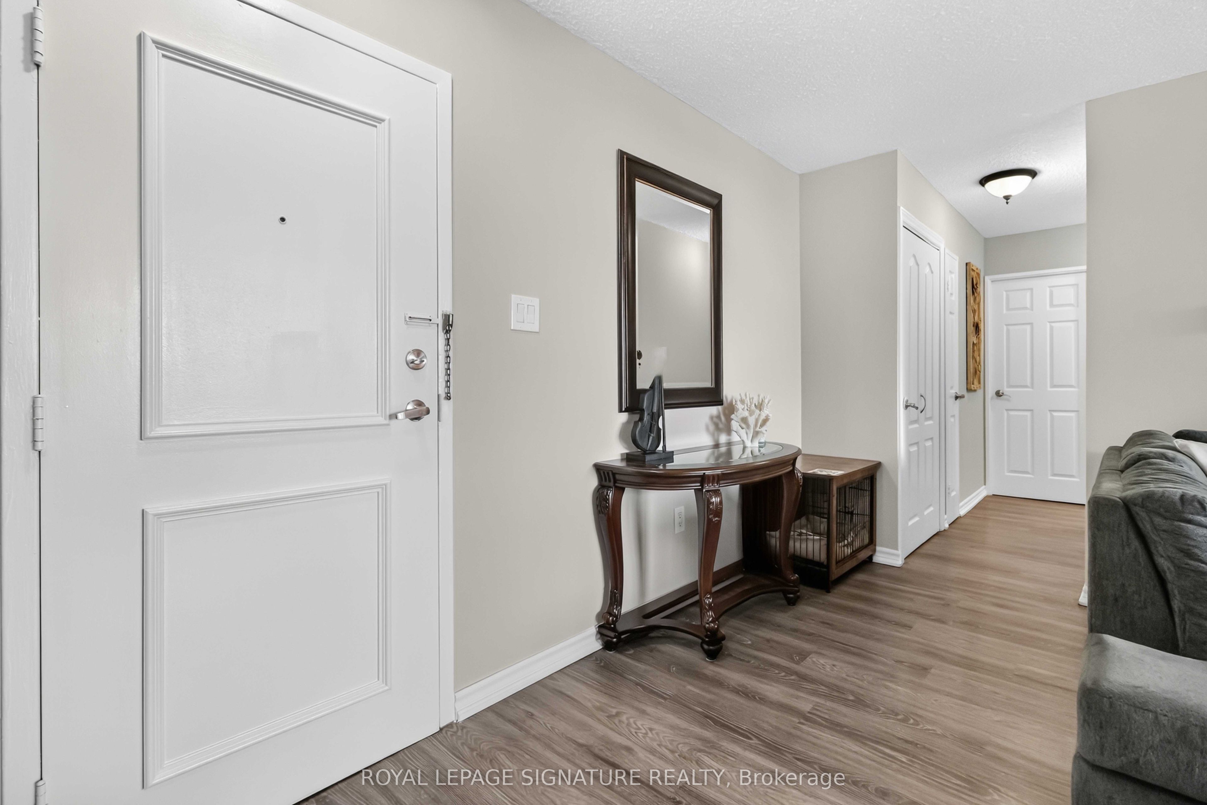 1615 Bloor Street 512 Property Photo 4