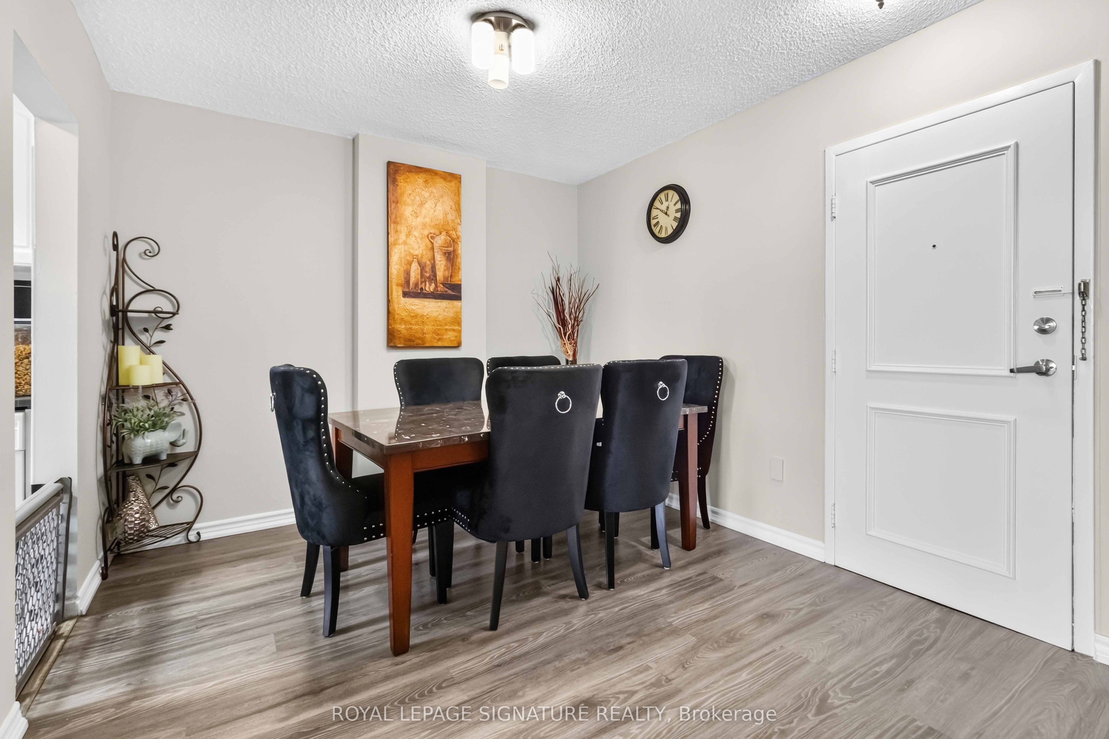 1615 Bloor Street 512 Property Photo 10