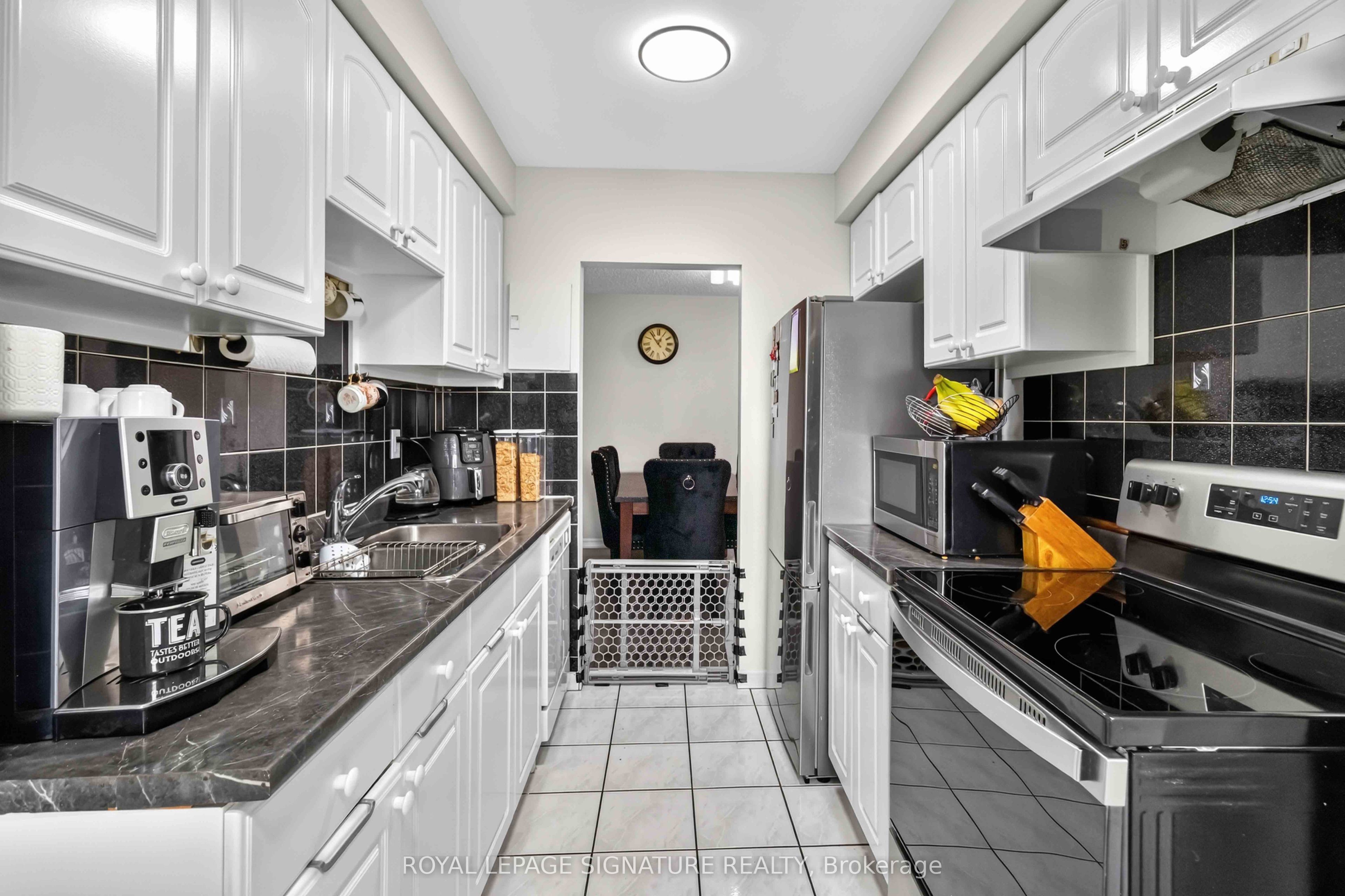 1615 Bloor Street 512 Property Photo 14
