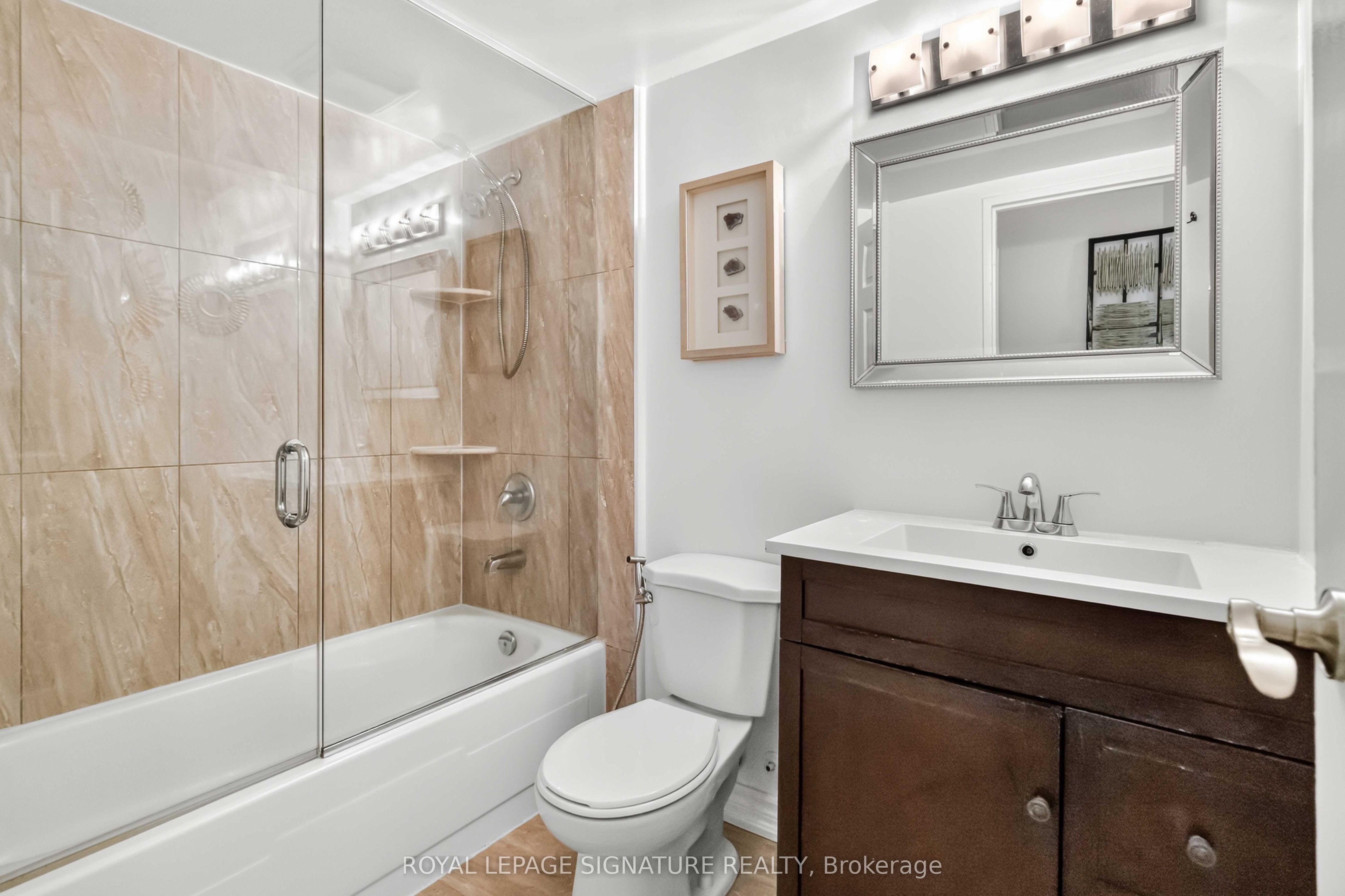 1615 Bloor Street 512 Property Photo 19