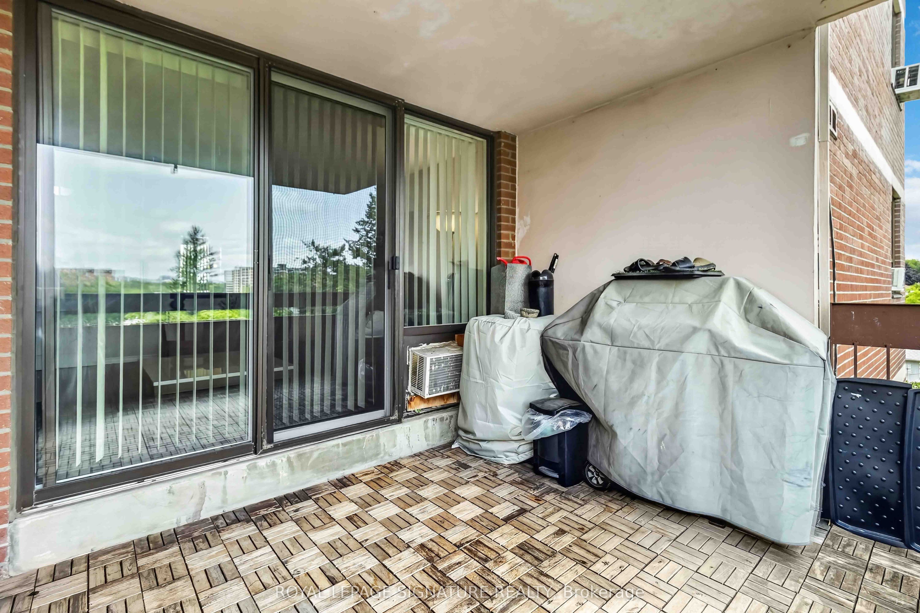 1615 Bloor Street 512 Property Photo 21