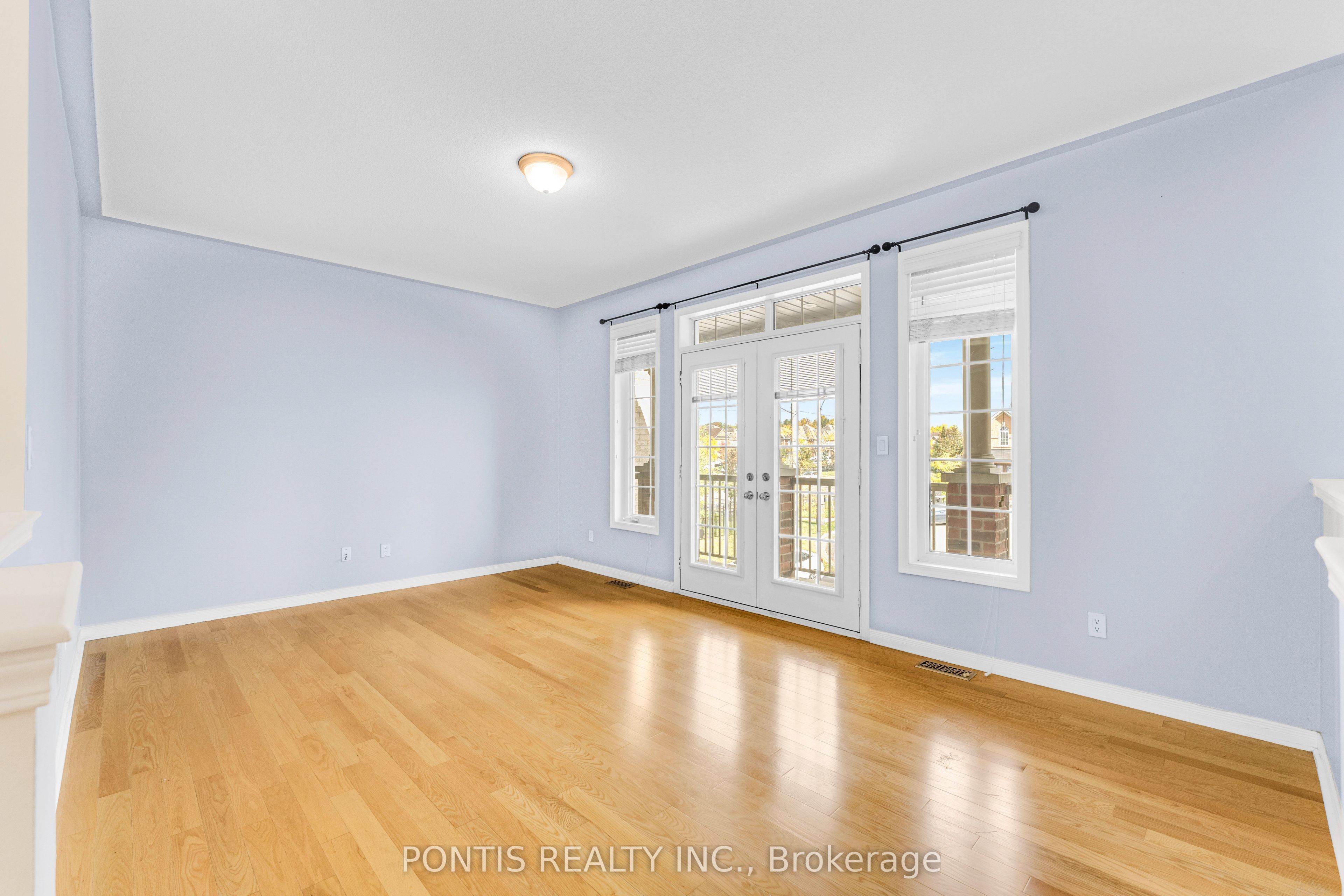 14 Arrowstone Court Property Photo 7