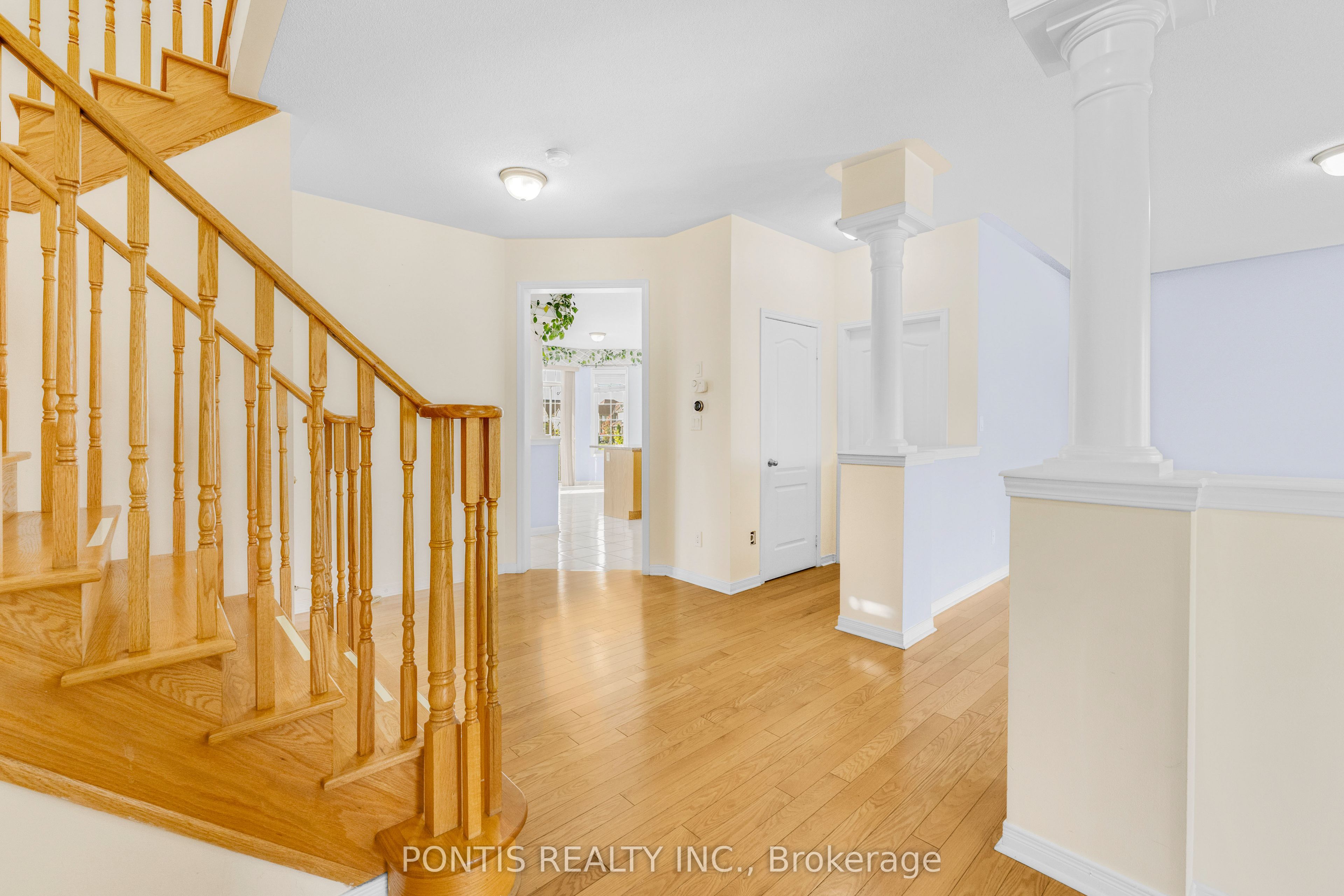 14 Arrowstone Court Property Photo 9