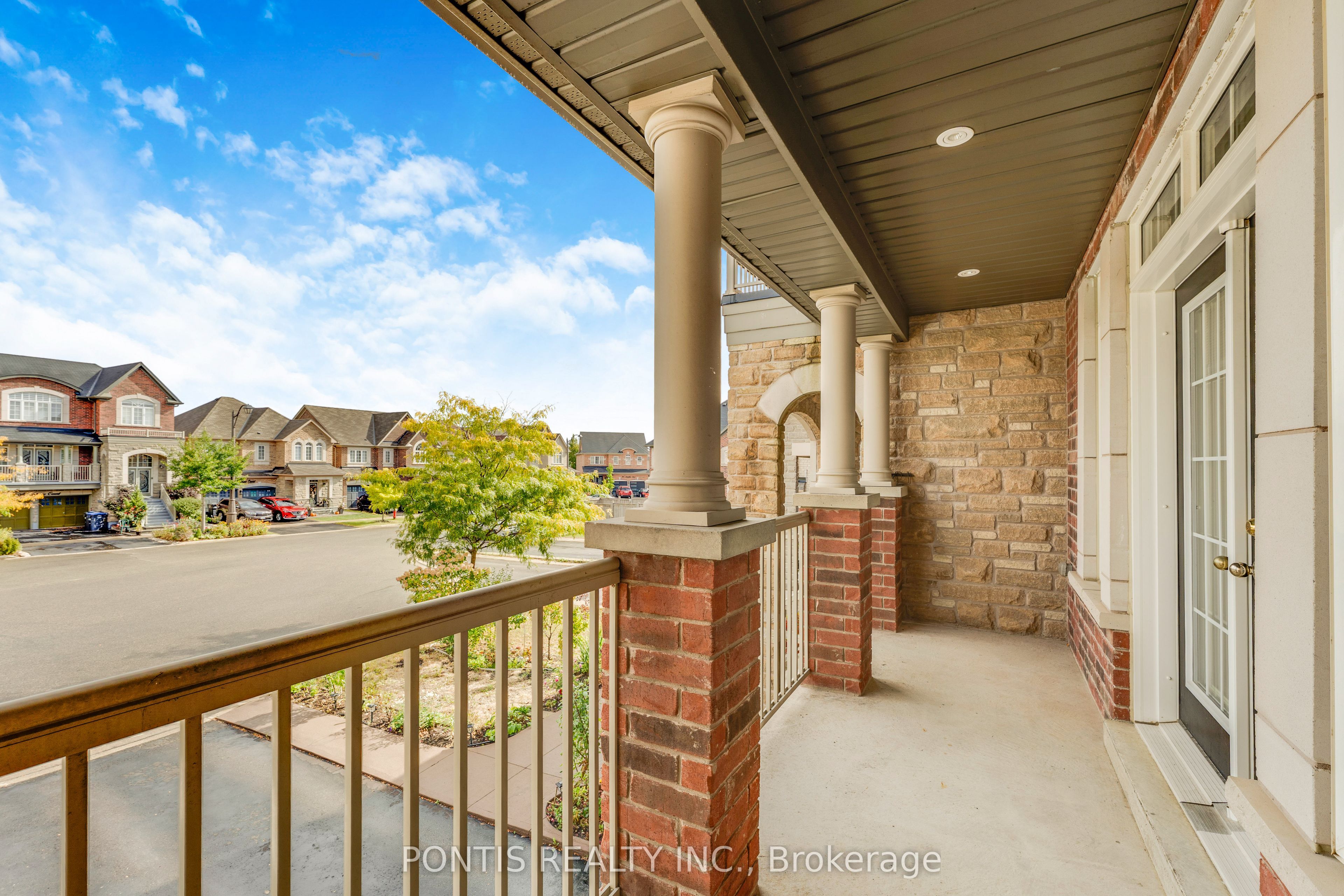 14 Arrowstone Court Property Photo 17