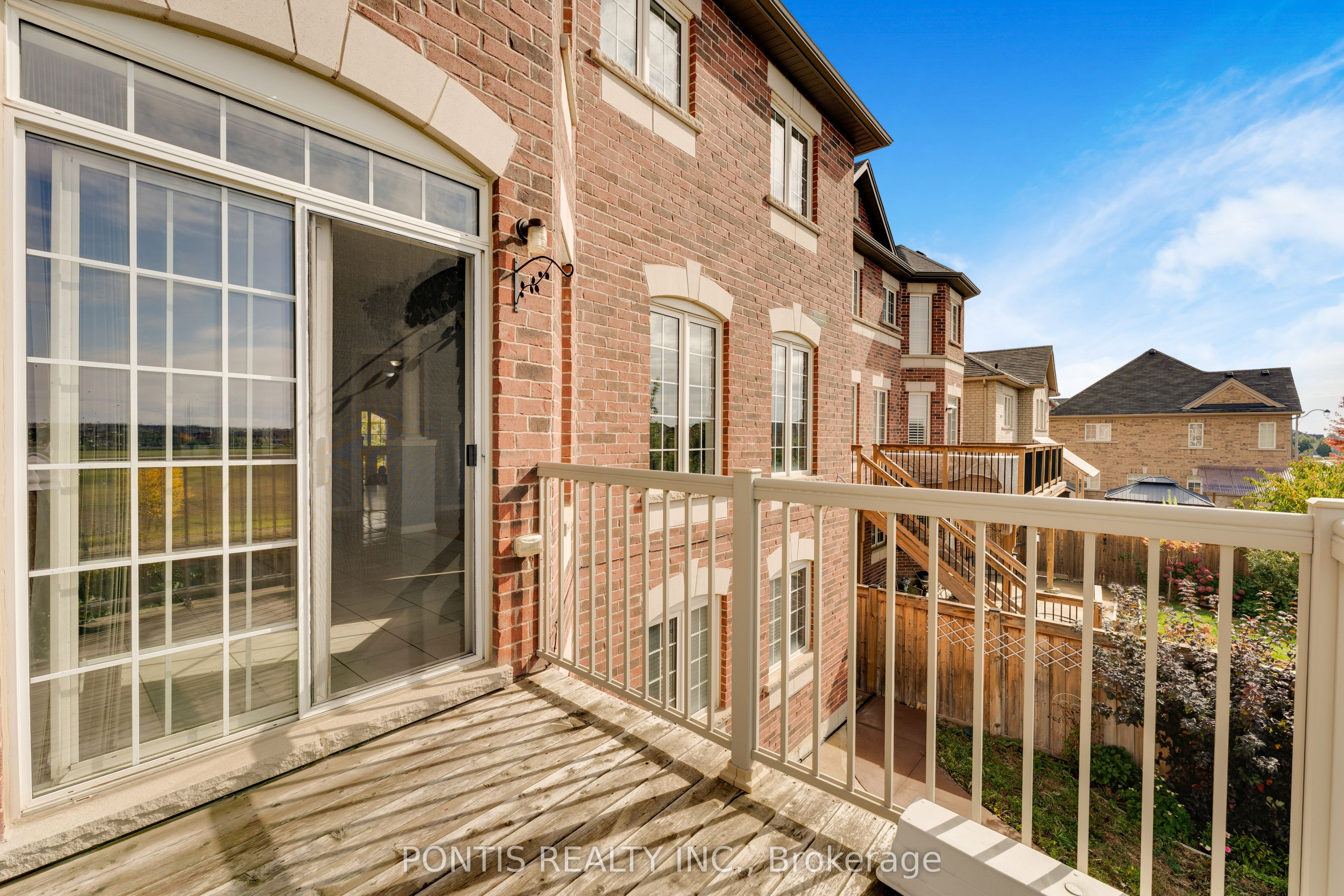 14 Arrowstone Court Property Photo 19