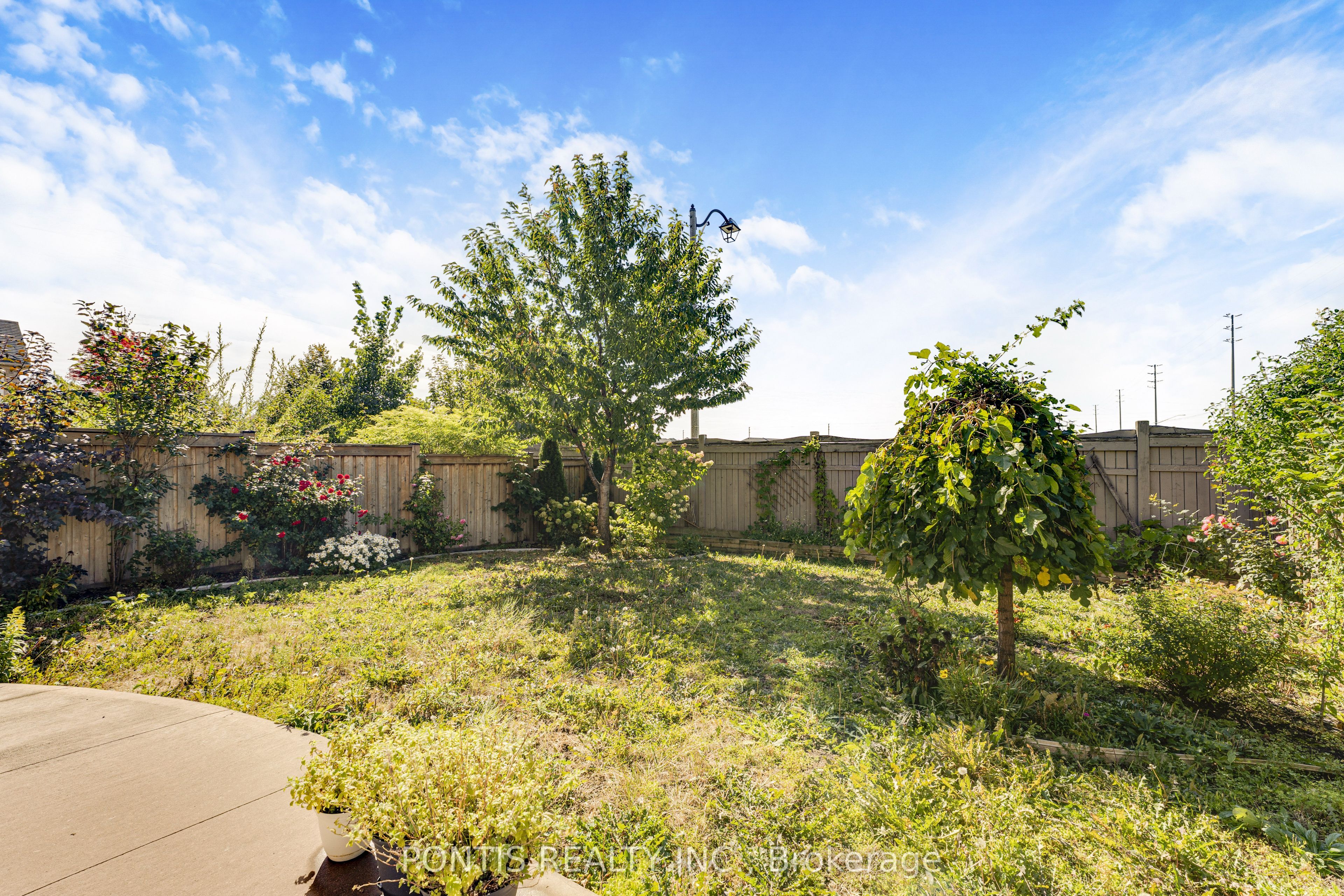 14 Arrowstone Court Property Photo 47