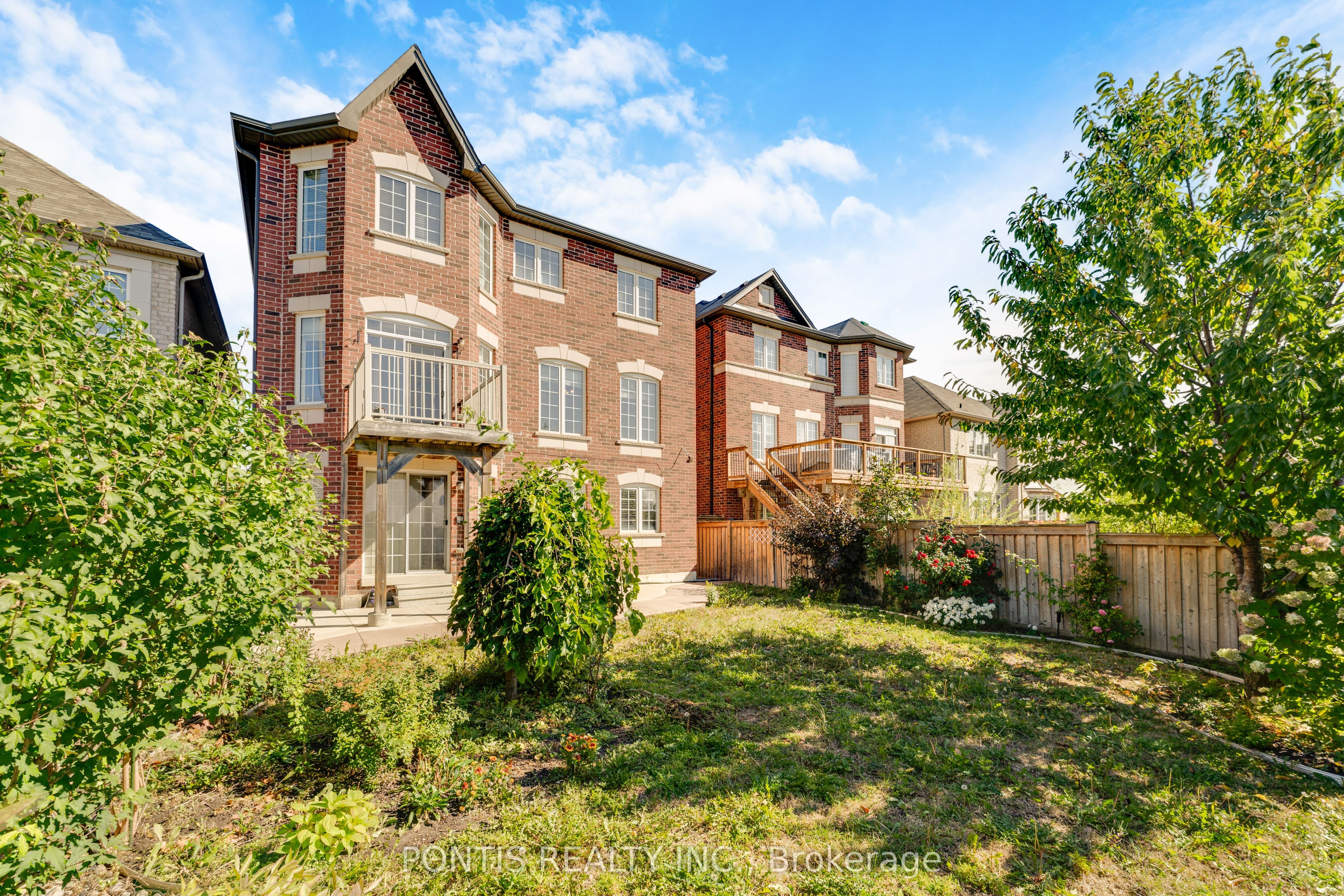 14 Arrowstone Court Property Photo 48